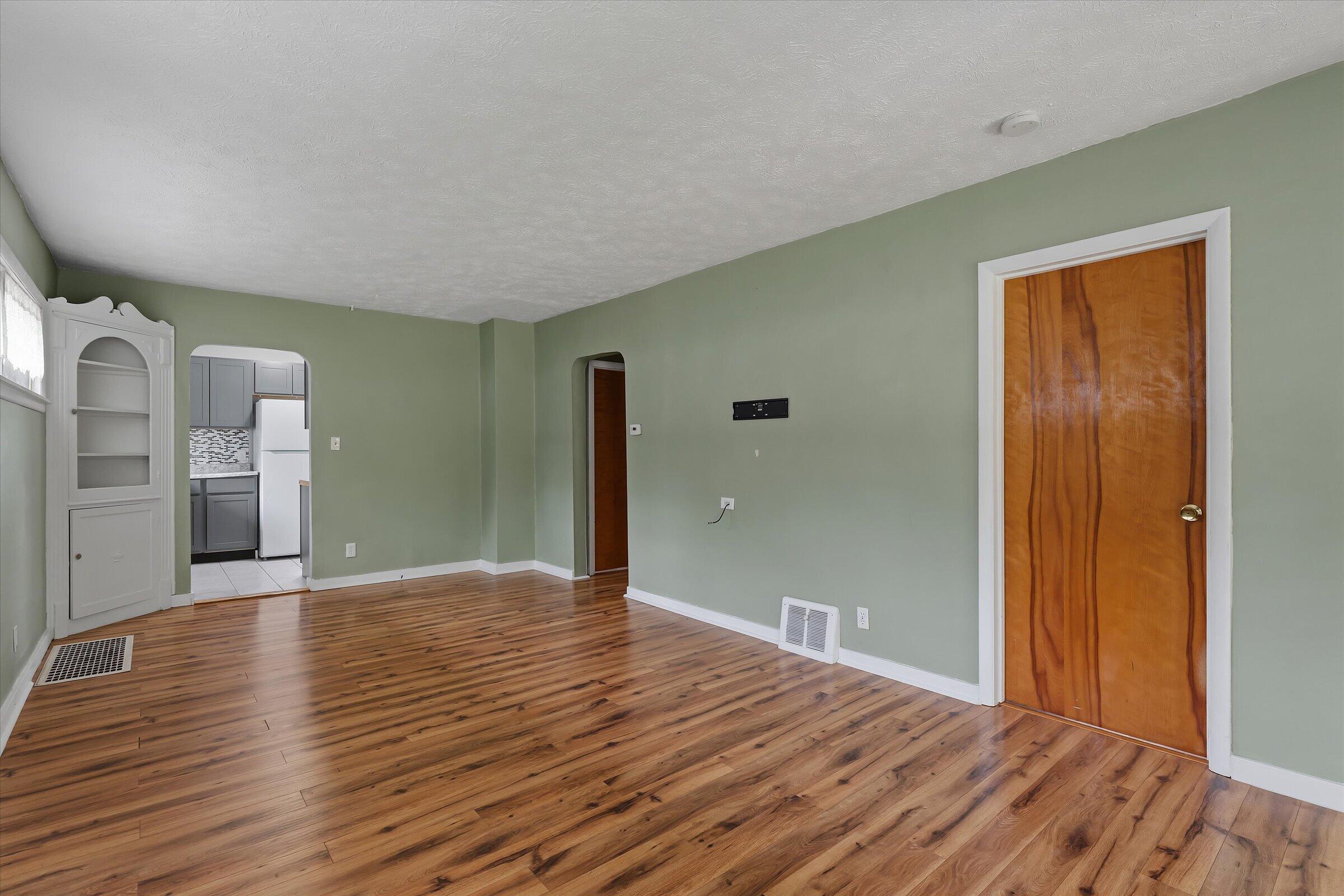 36 N 16th Street Niles MI 49120