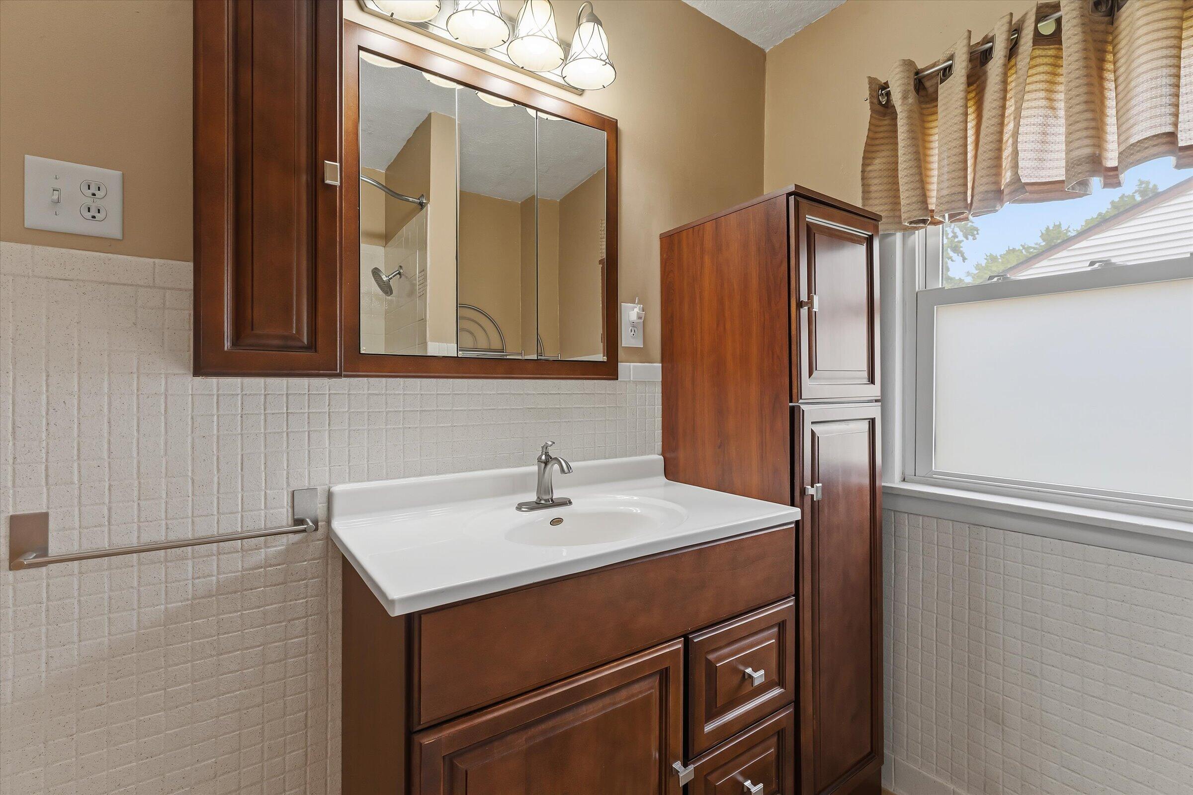 36 N 16th Street Niles MI 49120