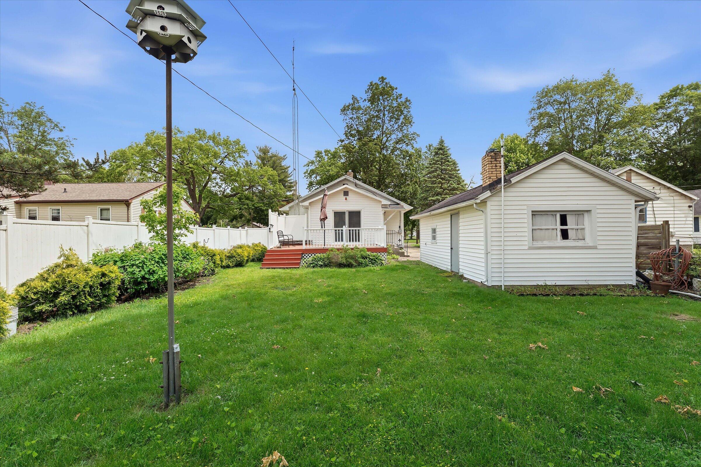 36 N 16th Street Niles MI 49120