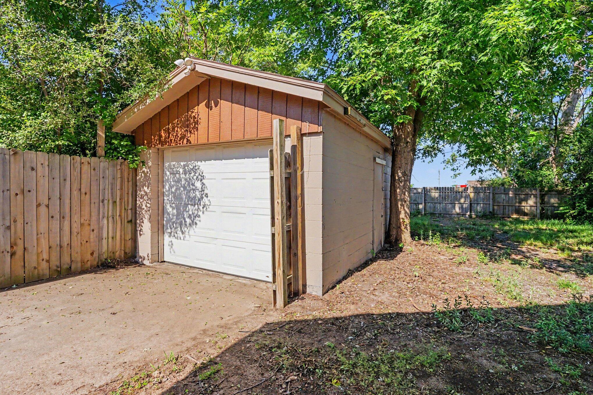 2617 Fairfield Street Muskegon MI 49441