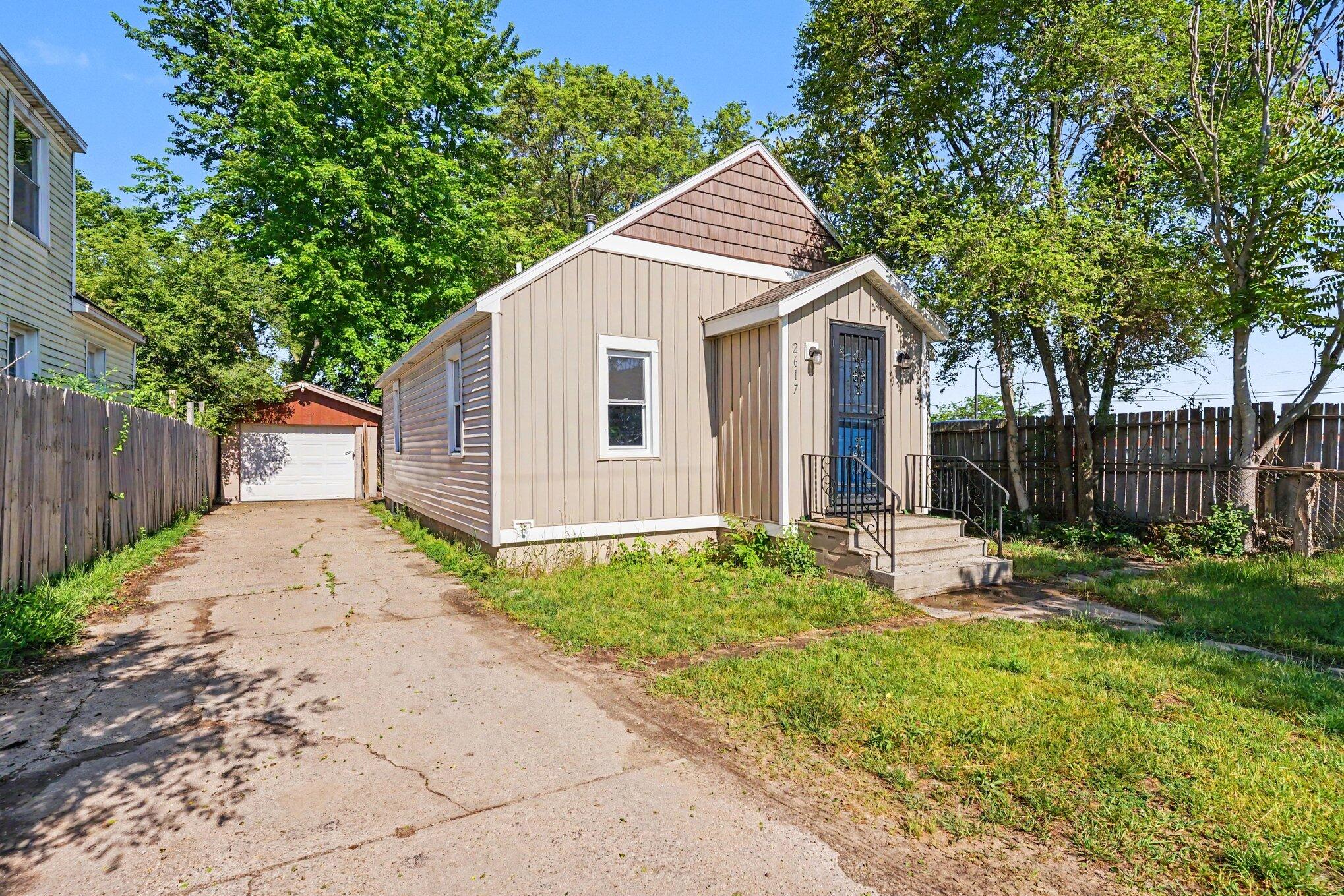 2617 Fairfield Street Muskegon MI 49441