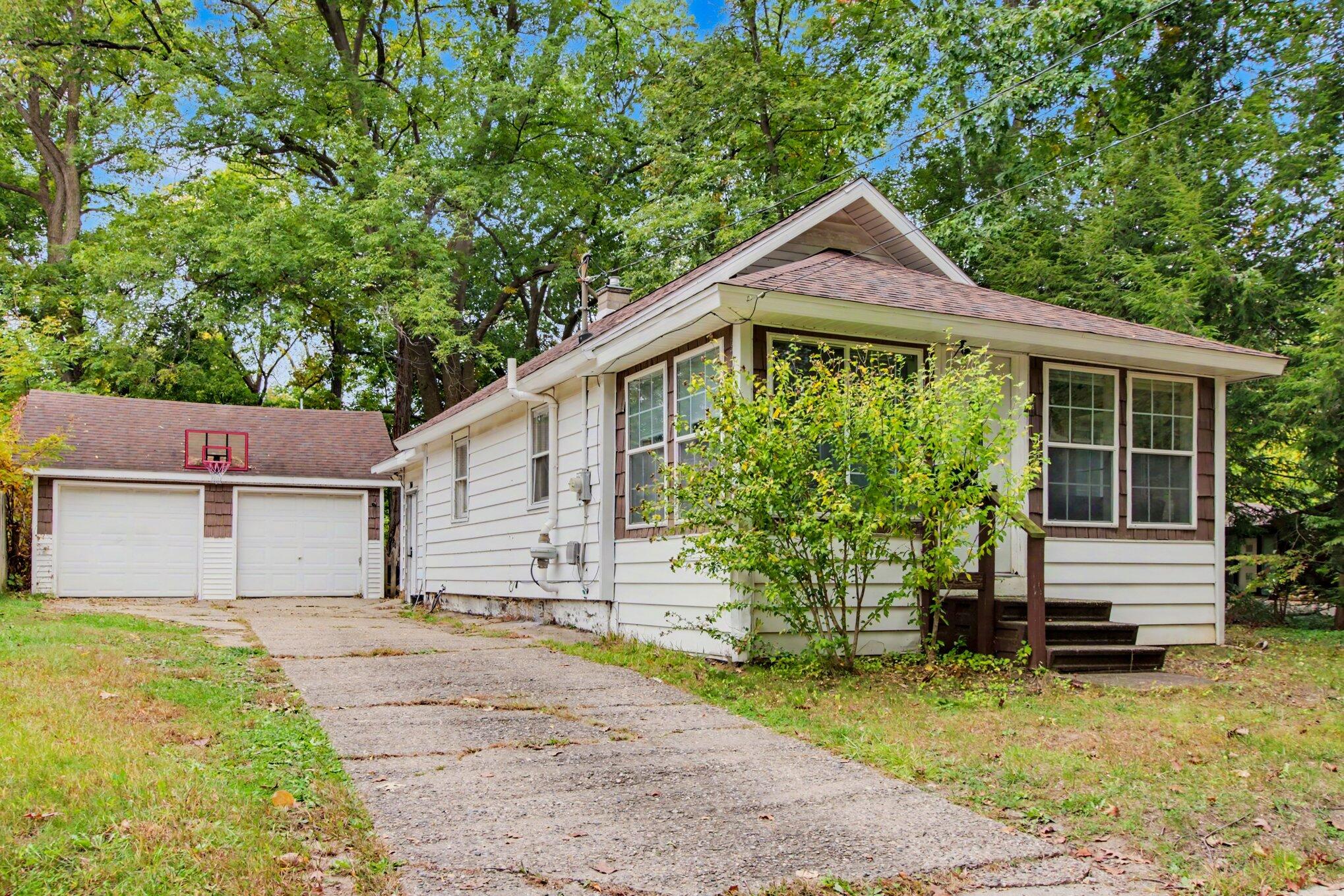 721 N Dartmouth Street Kalamazoo MI 49006