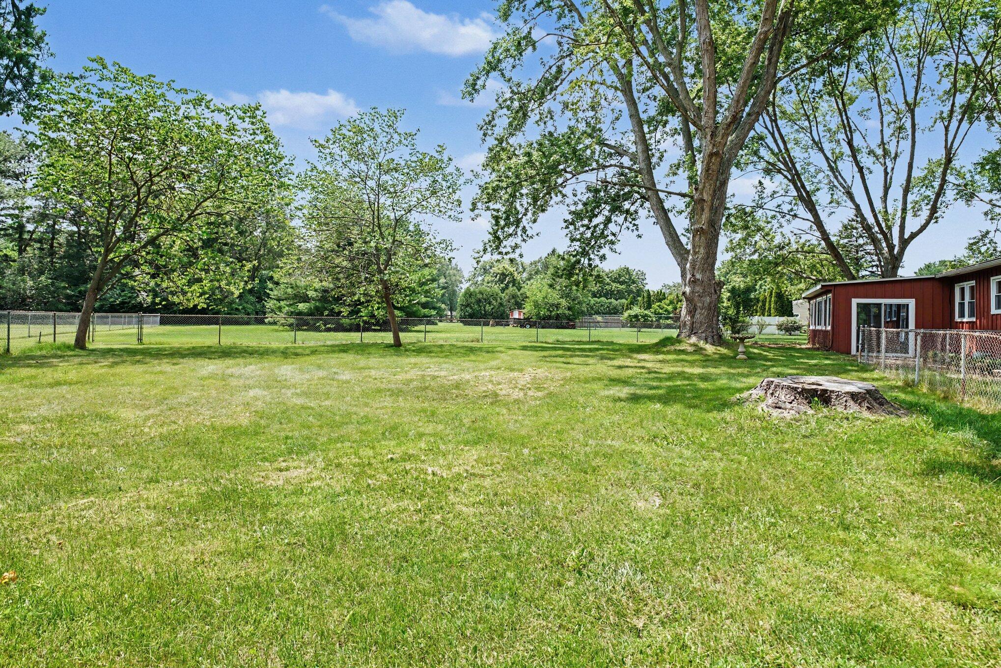 1063 Almaugus Drive Niles MI 49120