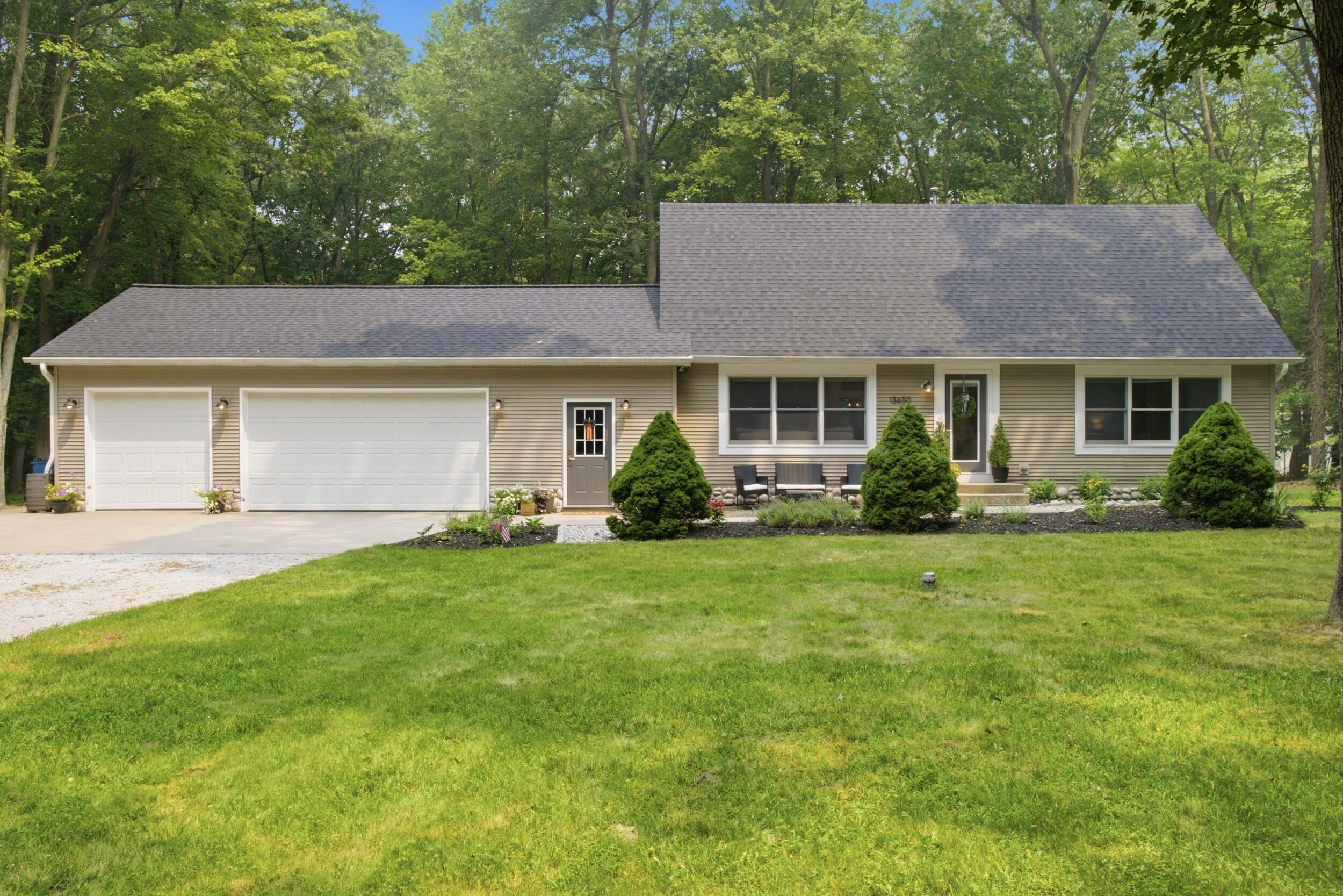 13650 148th Avenue Grand Haven MI 49417