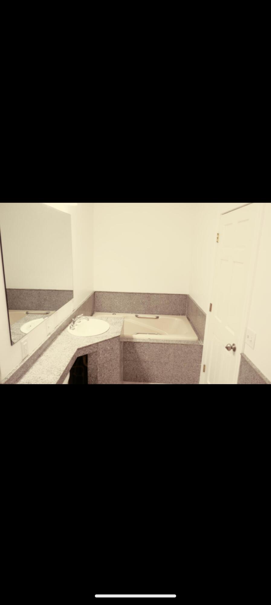 2307 Oxford Street Kalamazoo MI 49004