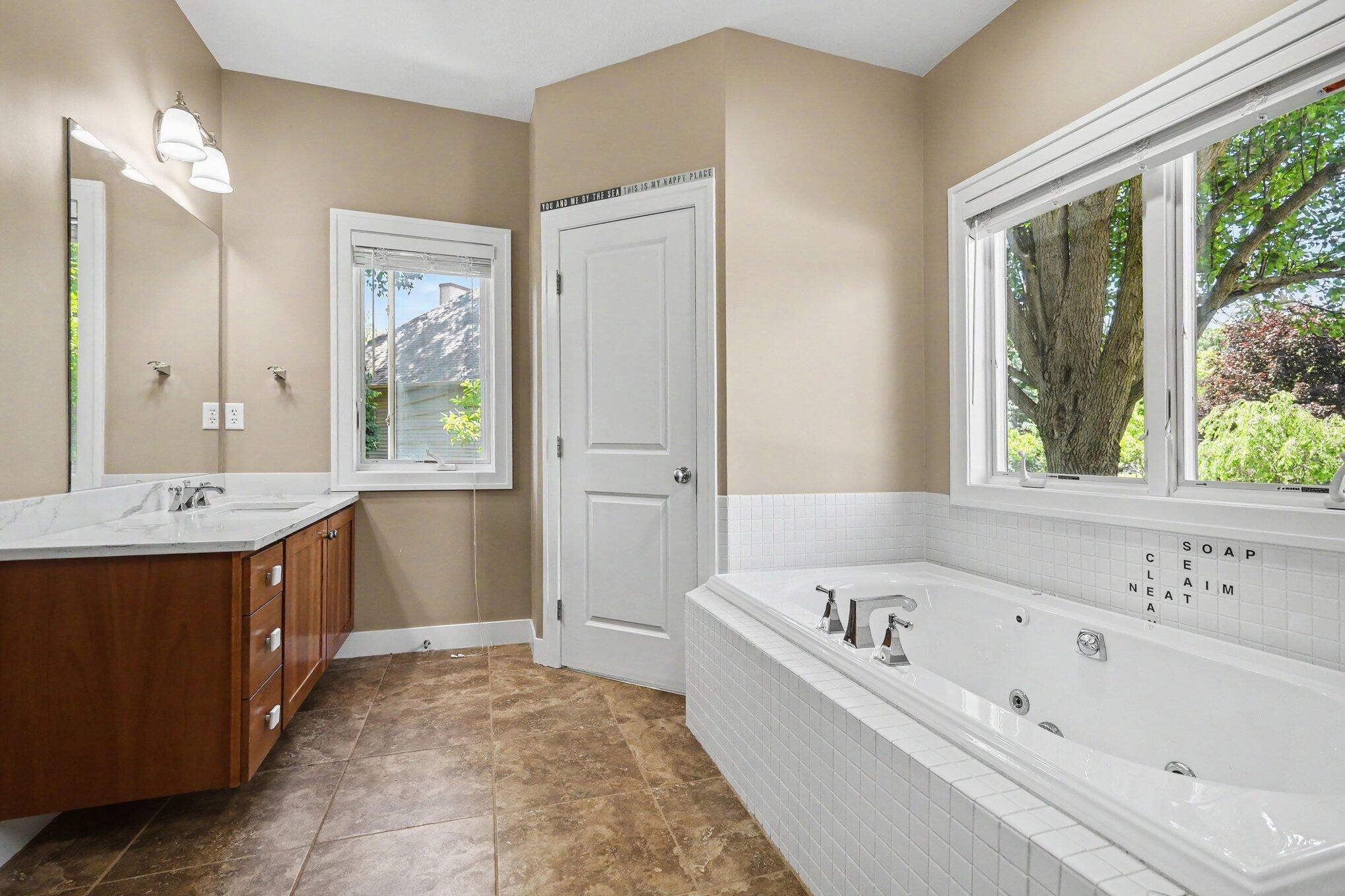 3404 Glenstone Court SE Grand Rapids MI 49546