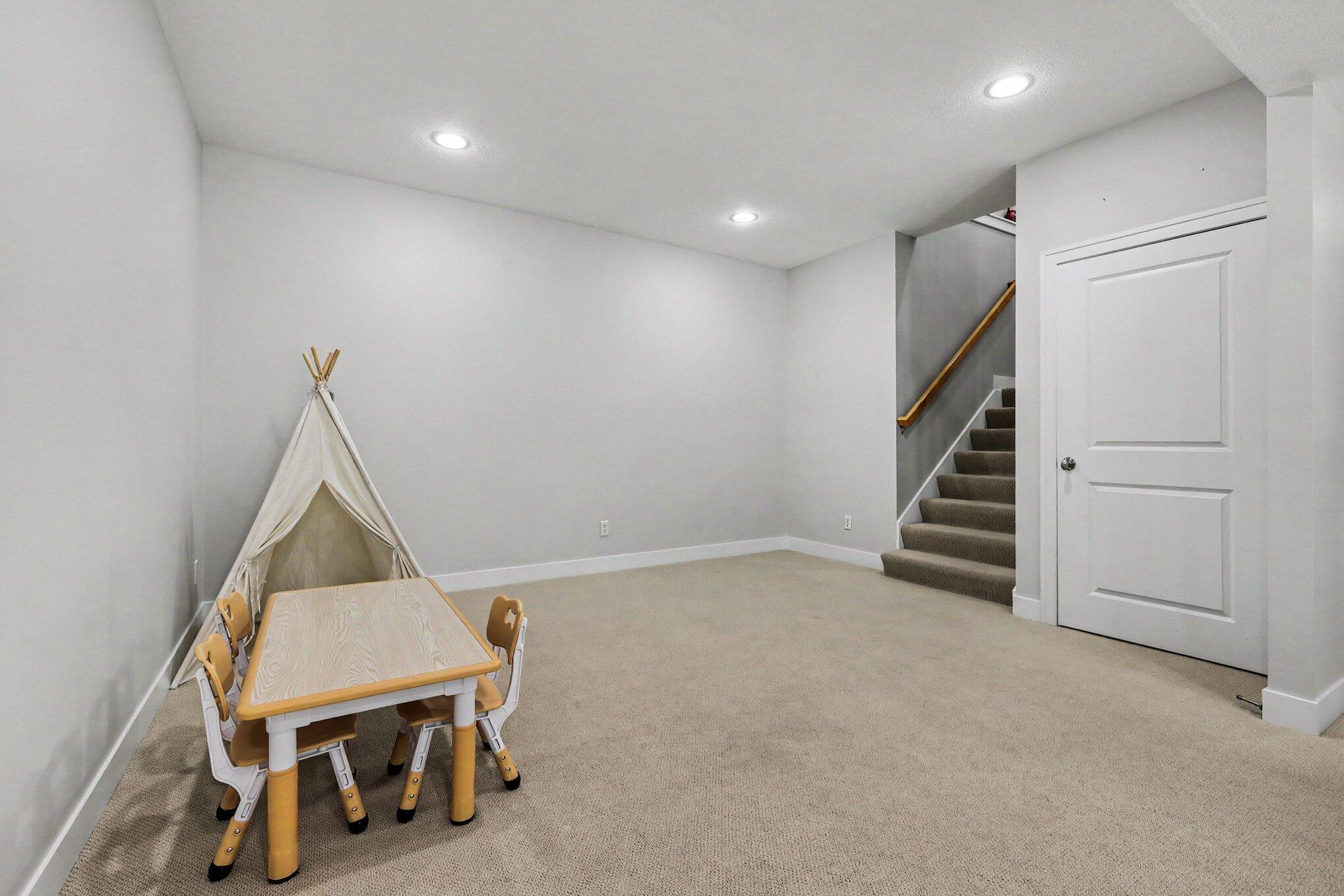 3404 Glenstone Court SE Grand Rapids MI 49546