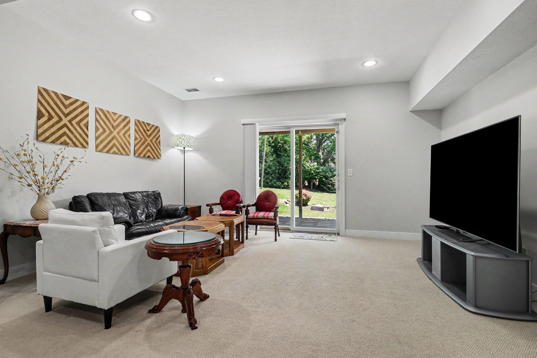3404 Glenstone Court SE Grand Rapids MI 49546