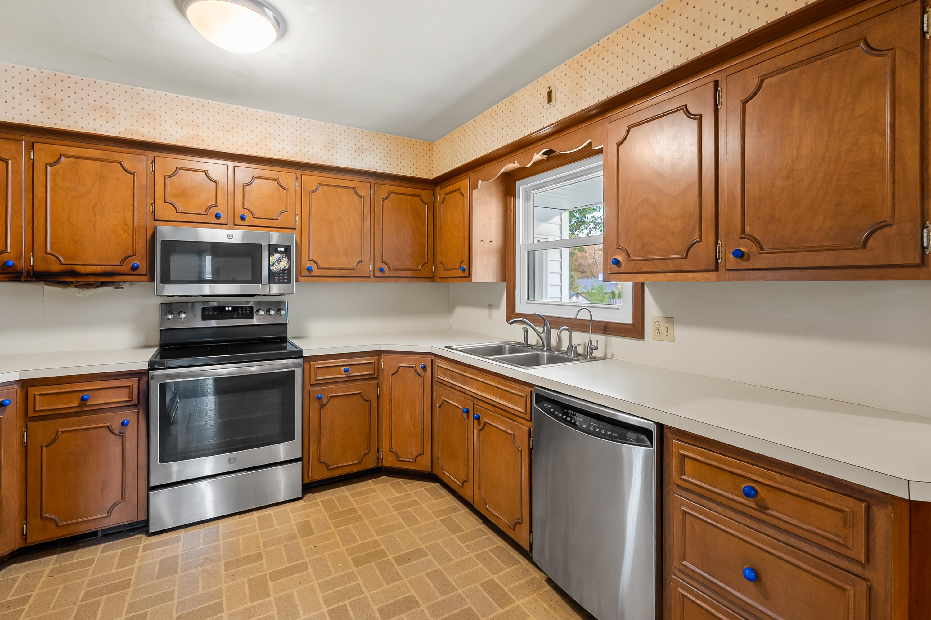 6807 Evergreen Street Portage MI 49024