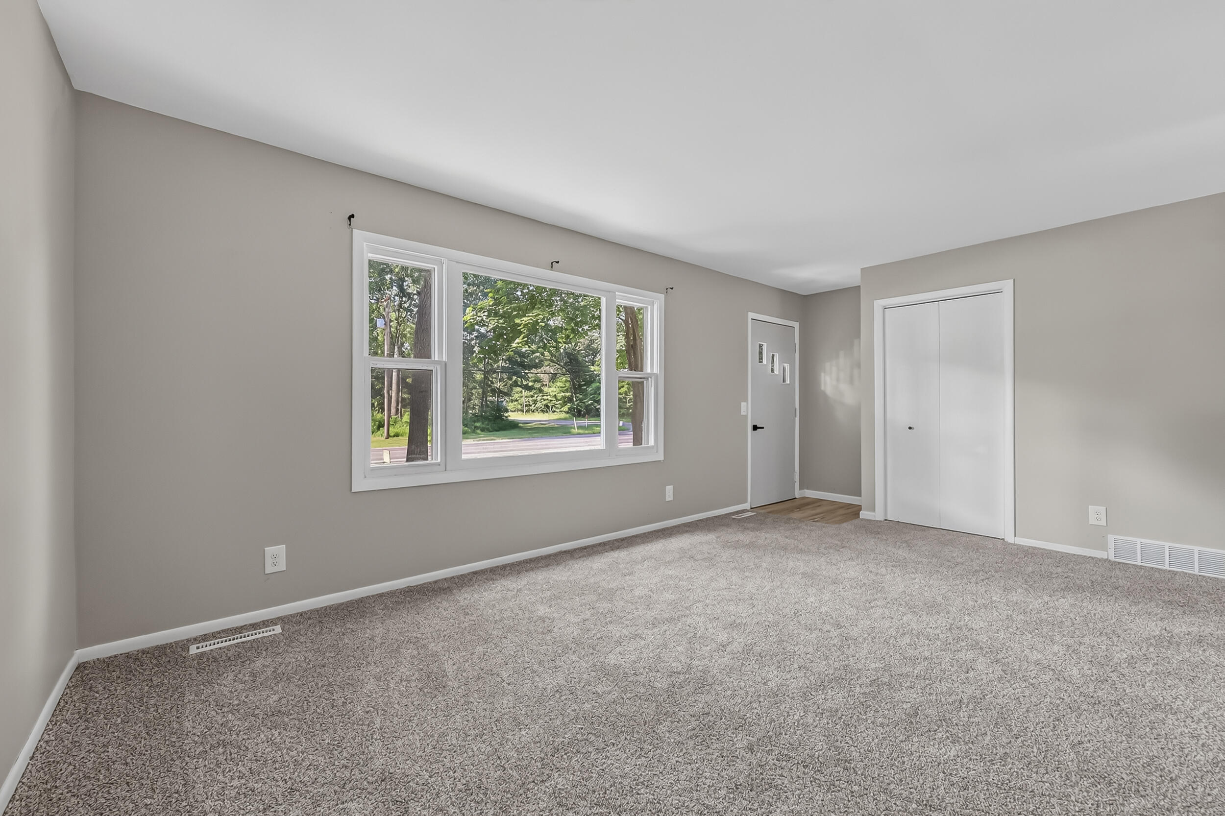 3614 Hall Road Muskegon MI 49442