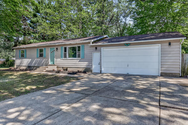 3614 Hall Road Muskegon MI 49442