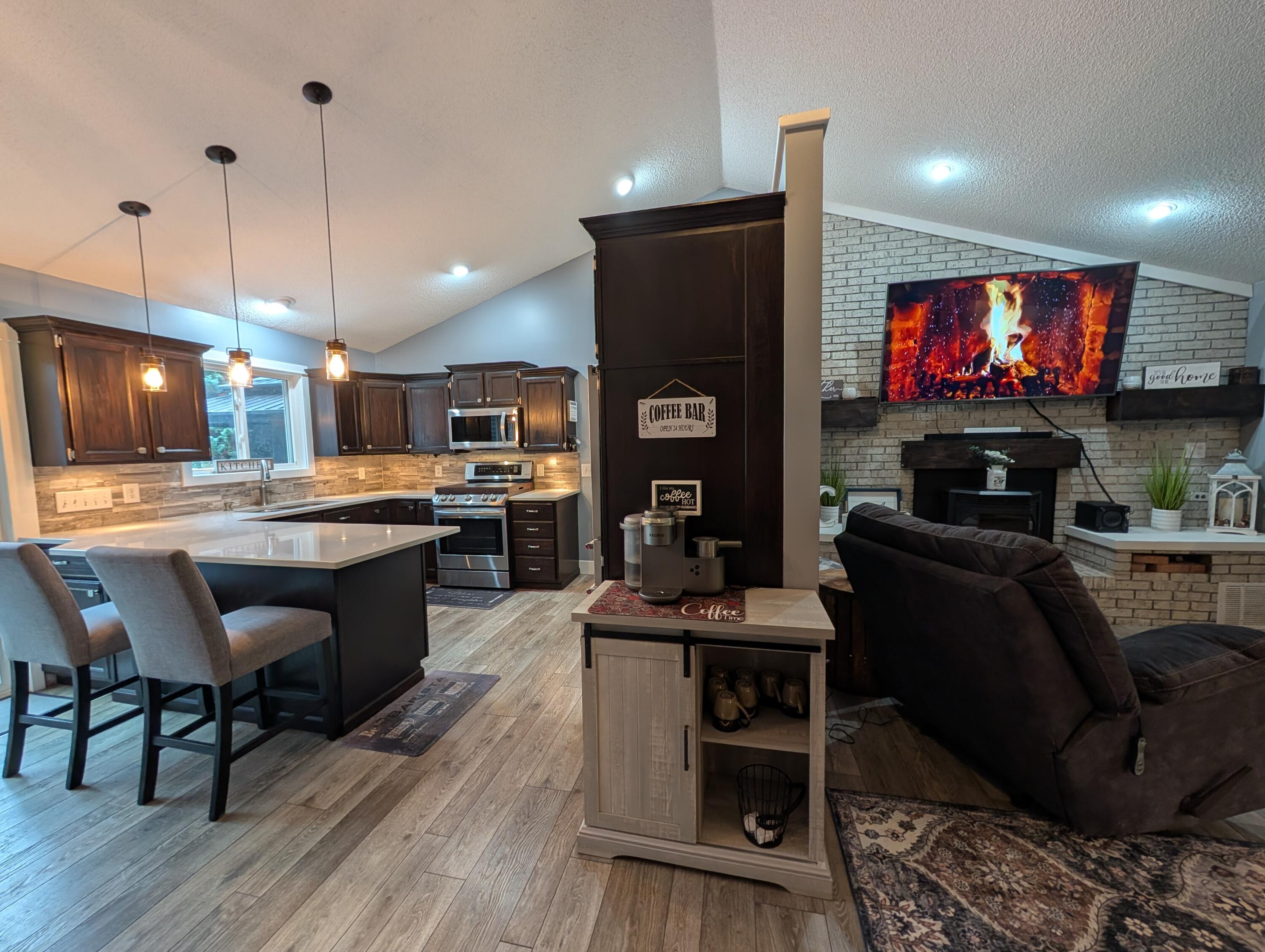 4661 W River Road Muskegon MI 49445