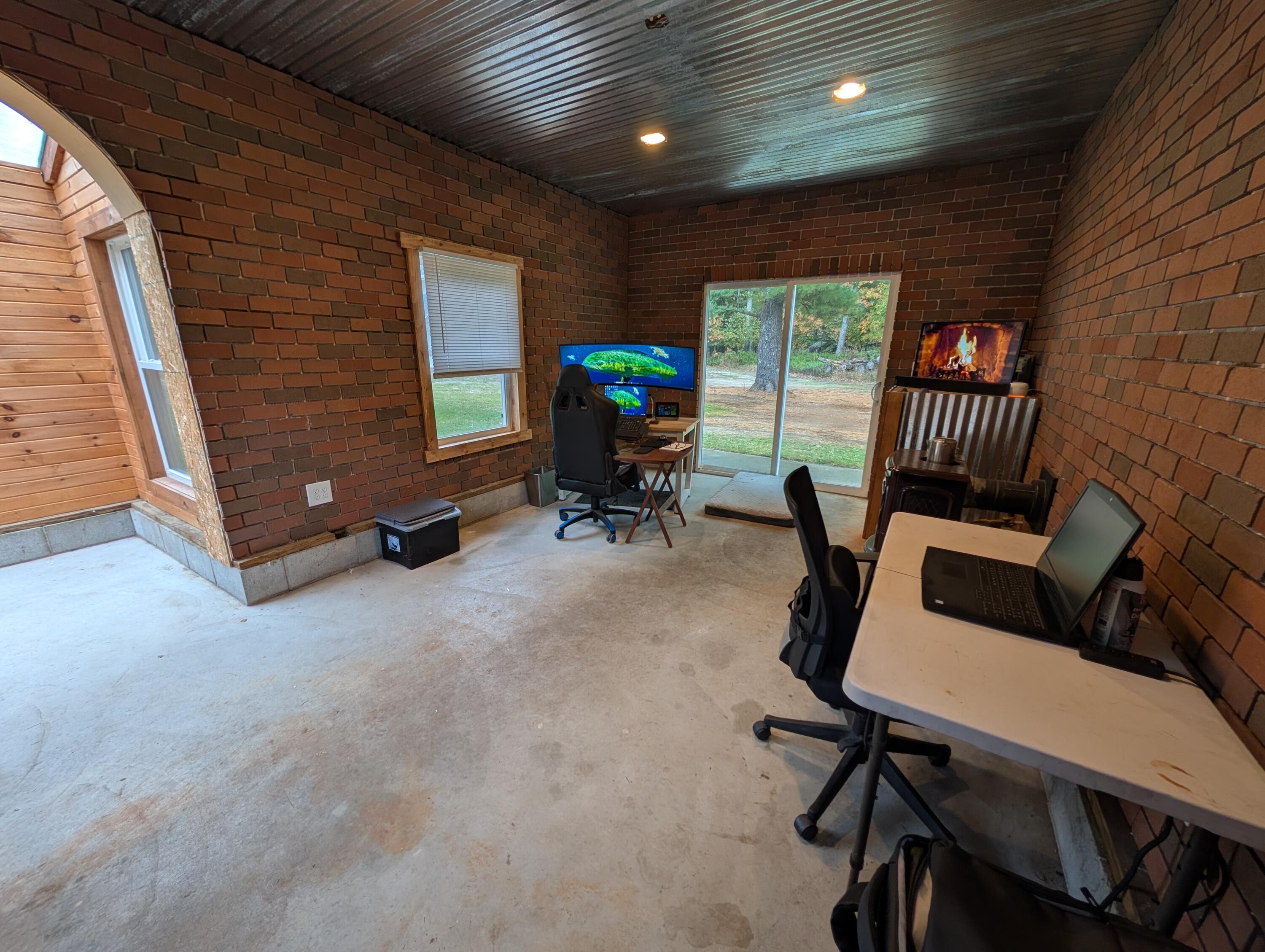 4661 W River Road Muskegon MI 49445