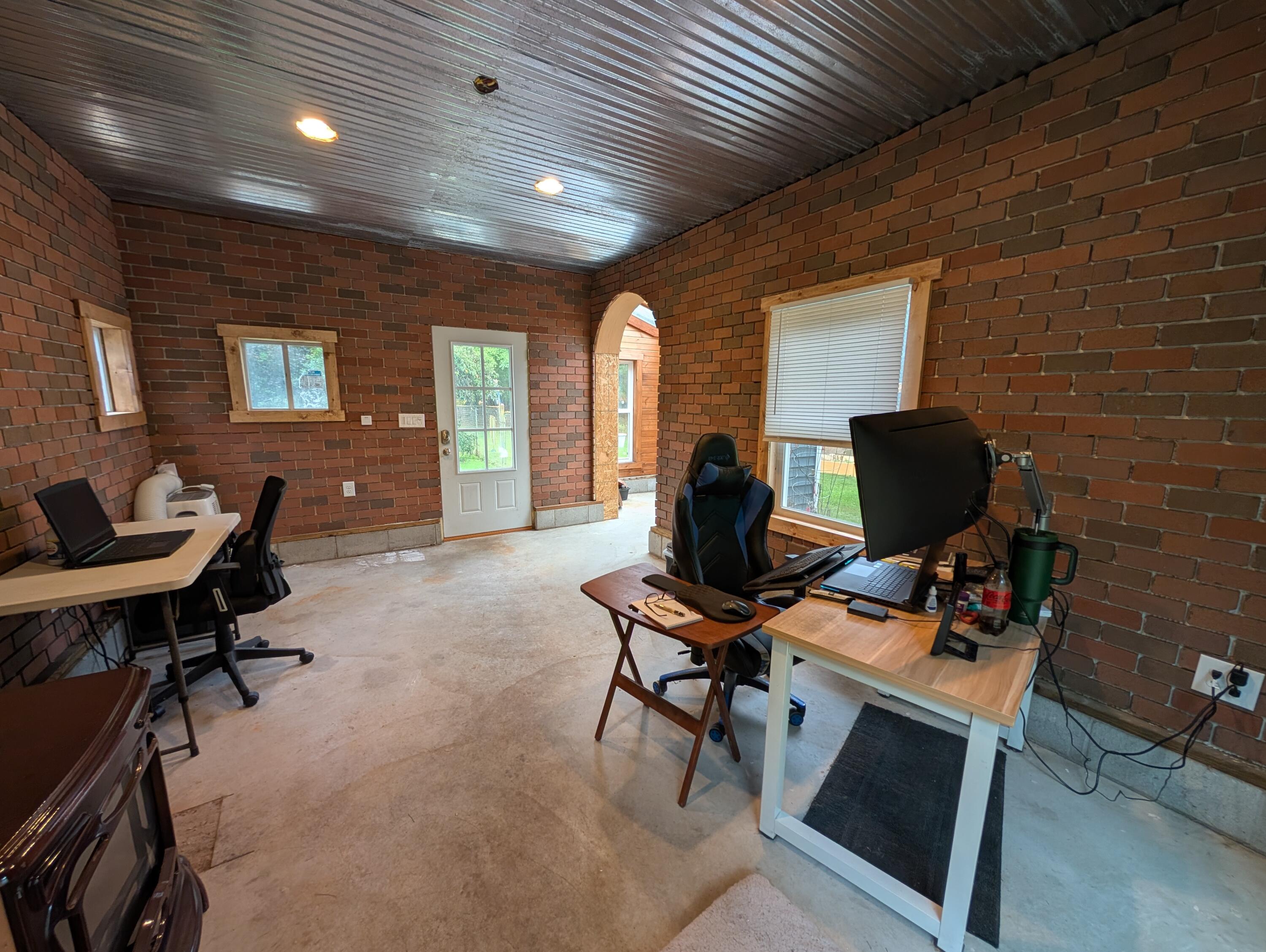 4661 W River Road Muskegon MI 49445
