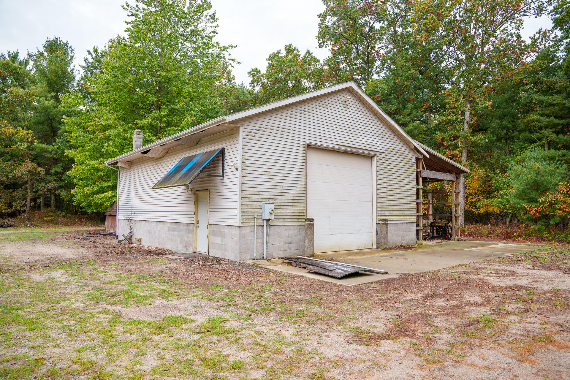 4661 W River Road Muskegon MI 49445