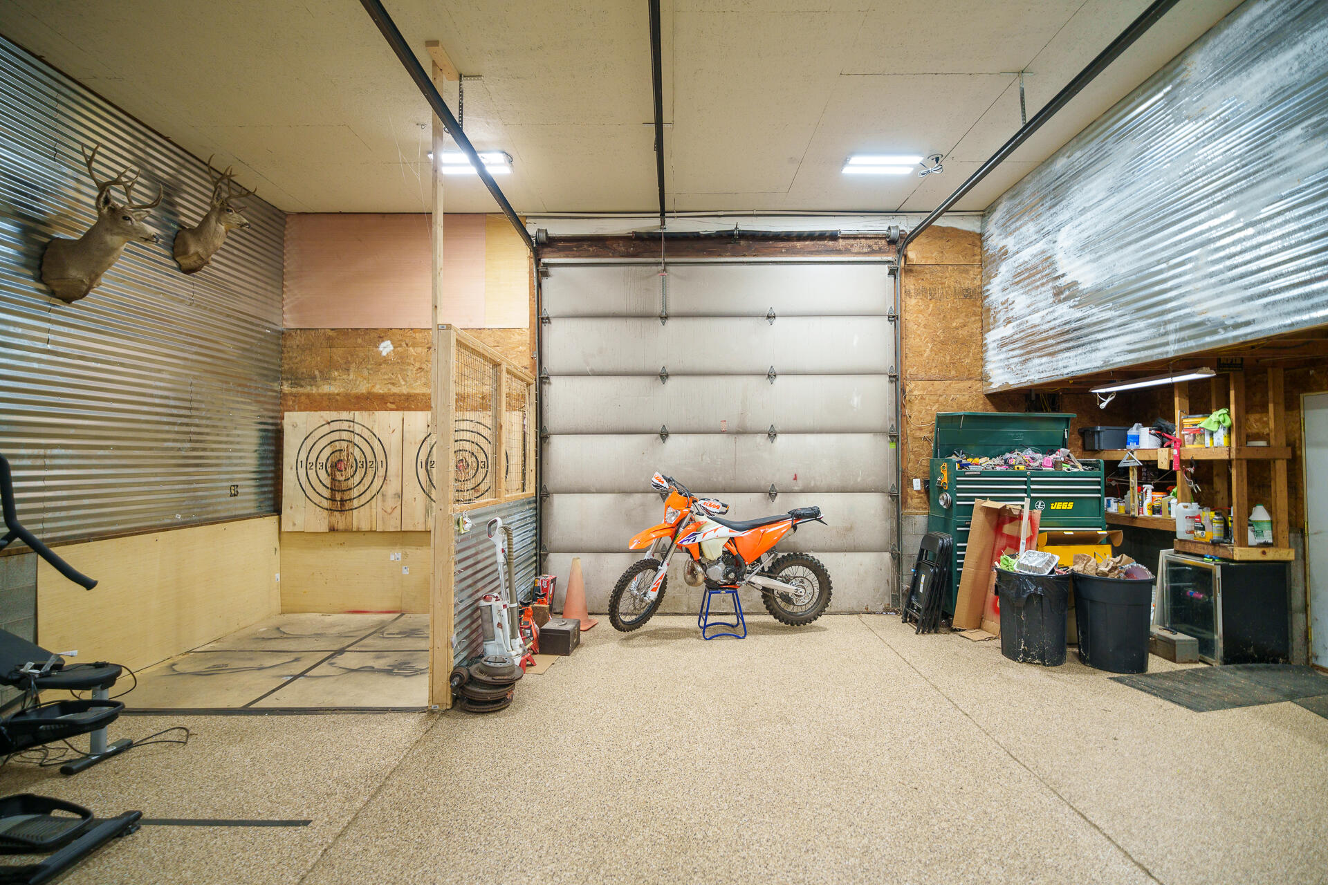 4661 W River Road Muskegon MI 49445