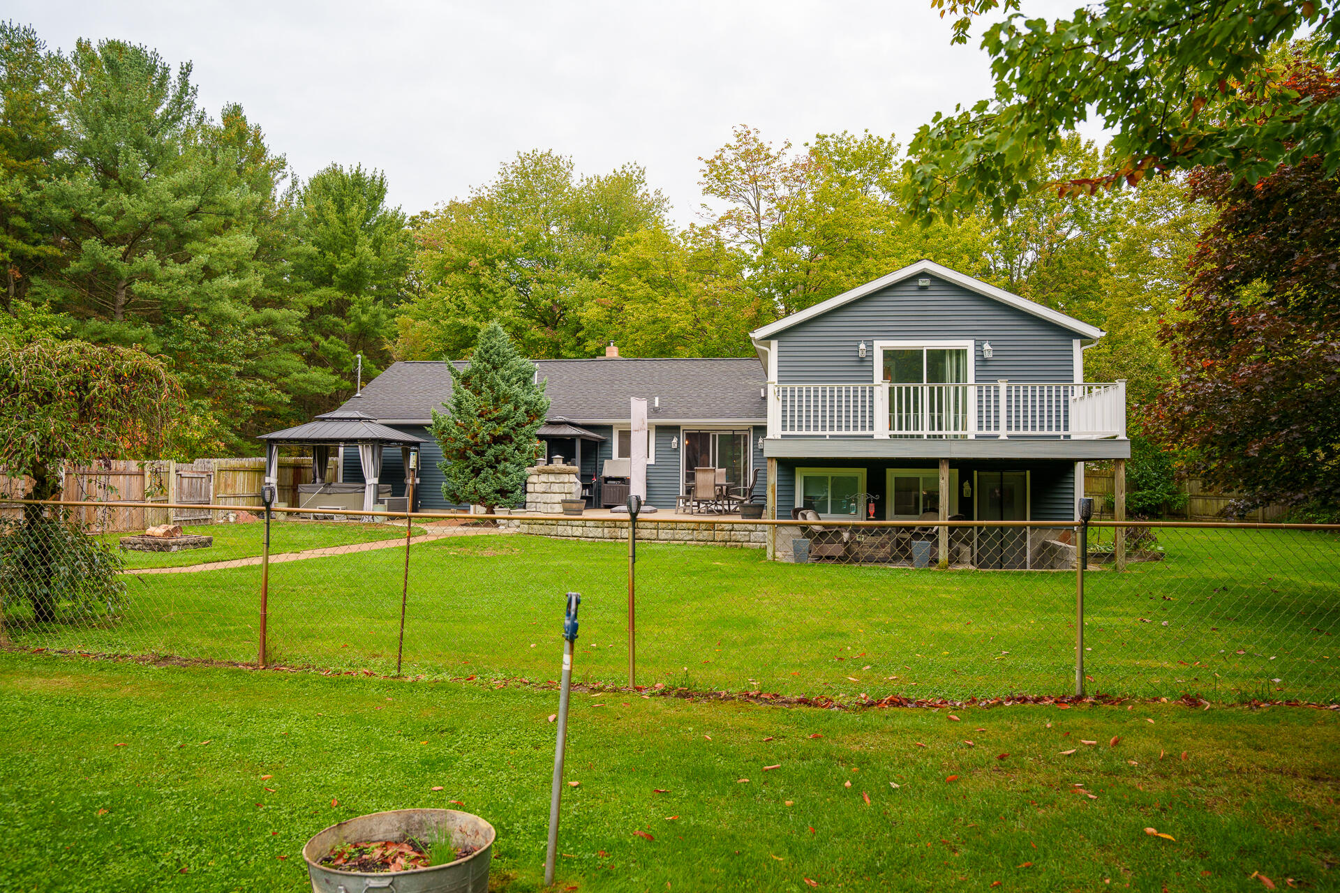 4661 W River Road Muskegon MI 49445