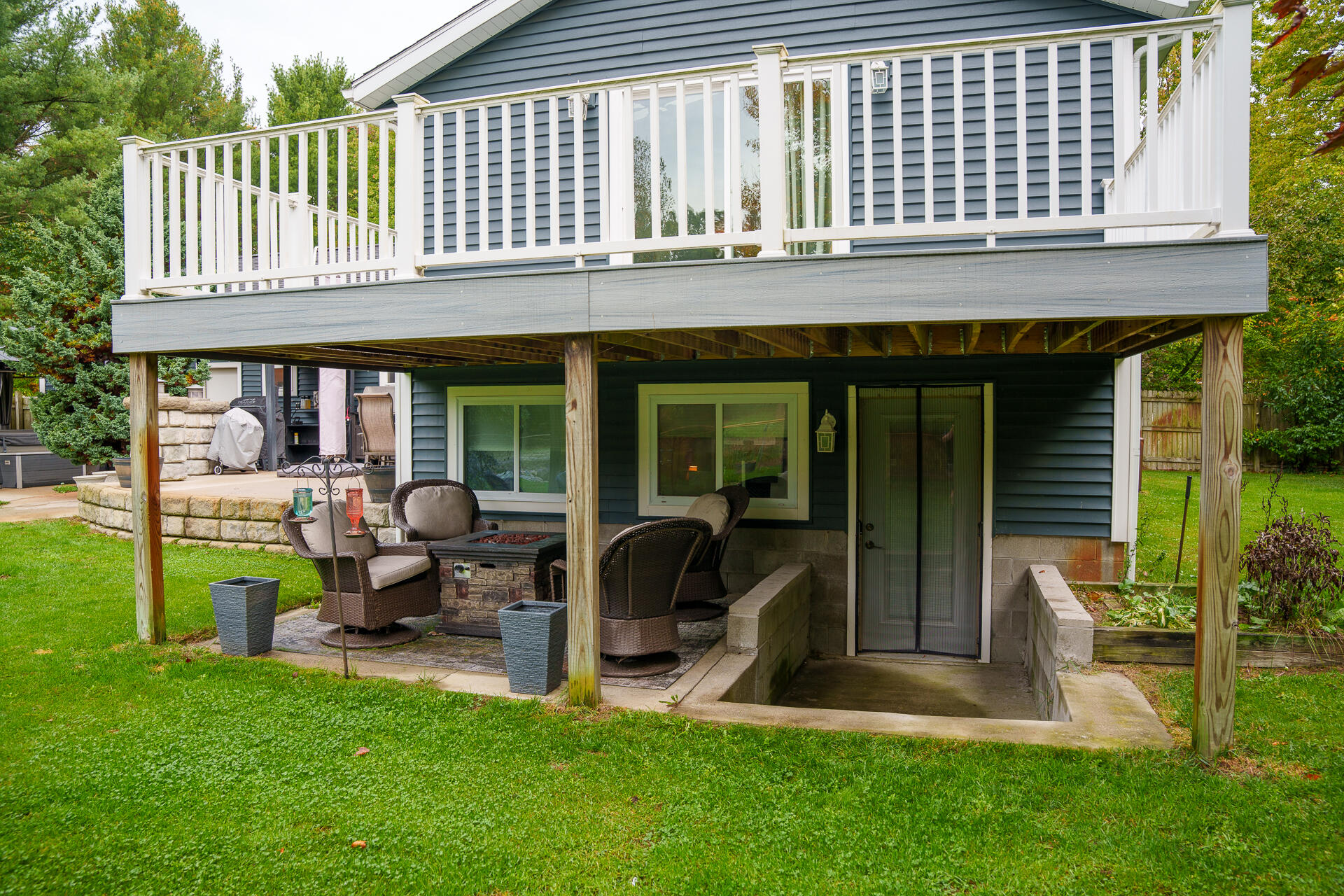 4661 W River Road Muskegon MI 49445