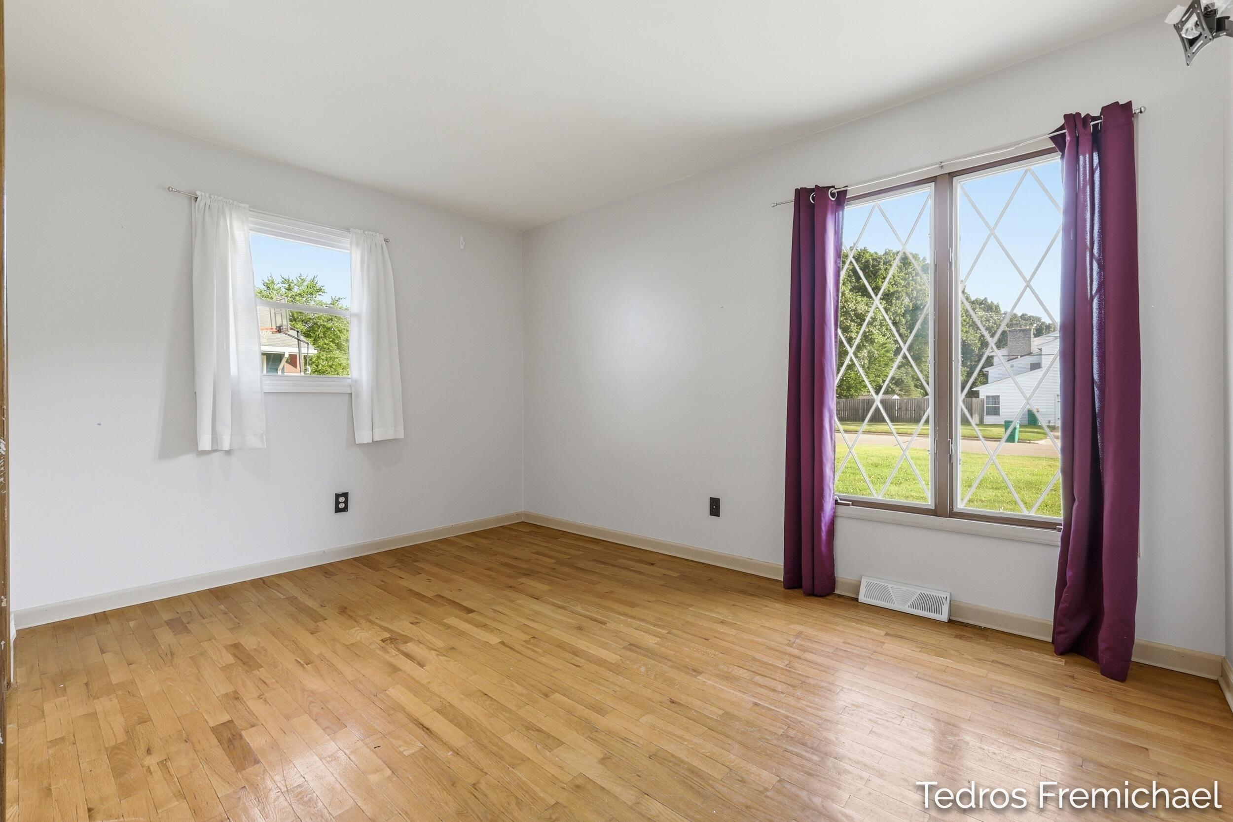 2423 Ridgefield Road Portage MI 49024