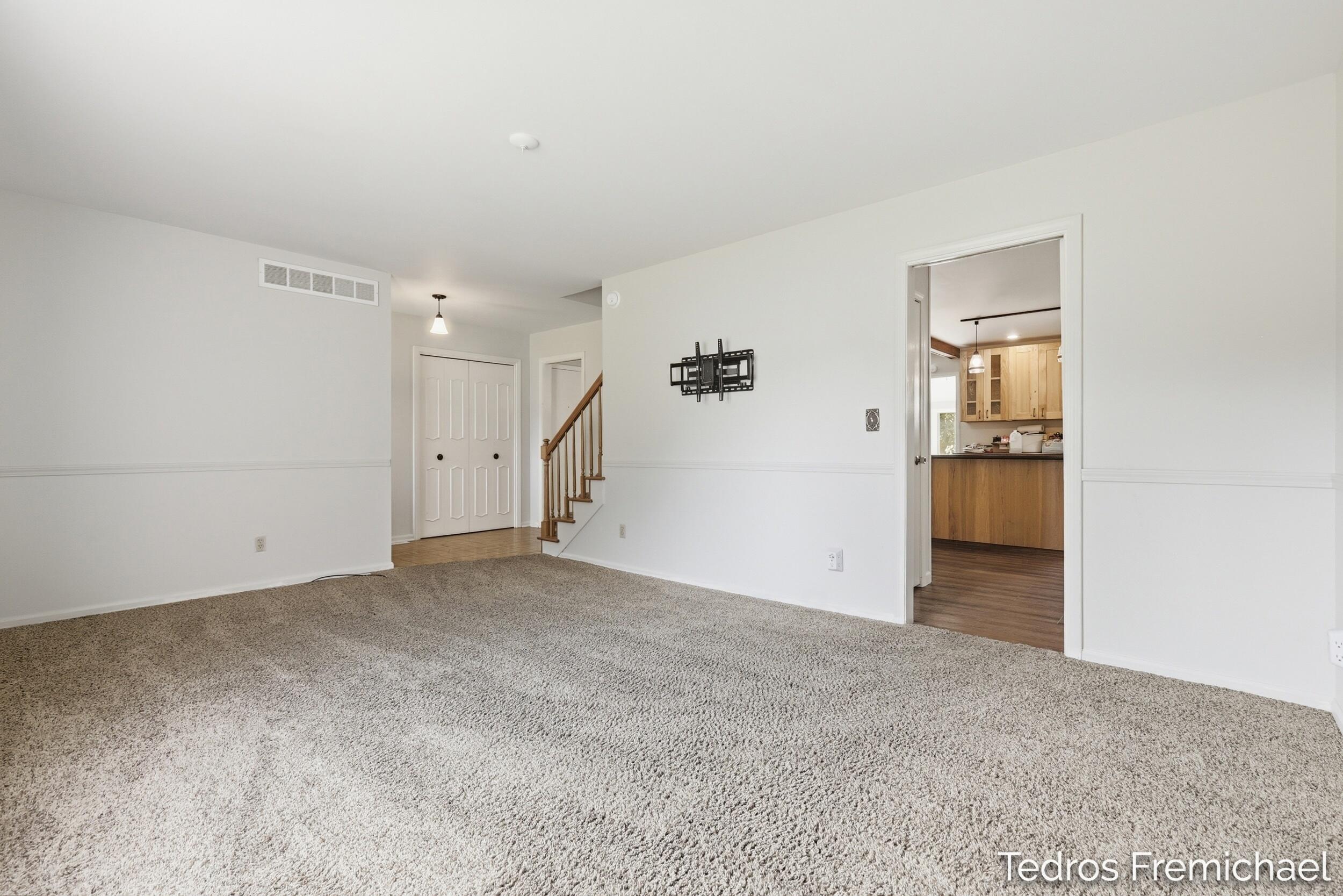 2423 Ridgefield Road Portage MI 49024