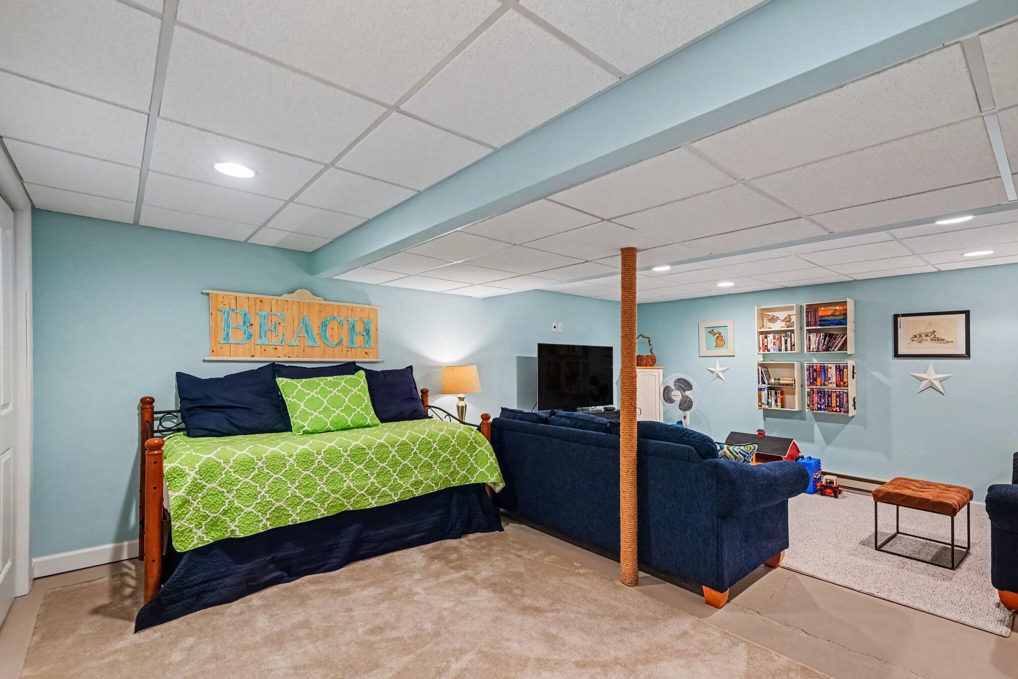 405 Slayton Avenue Grand Haven MI 49417