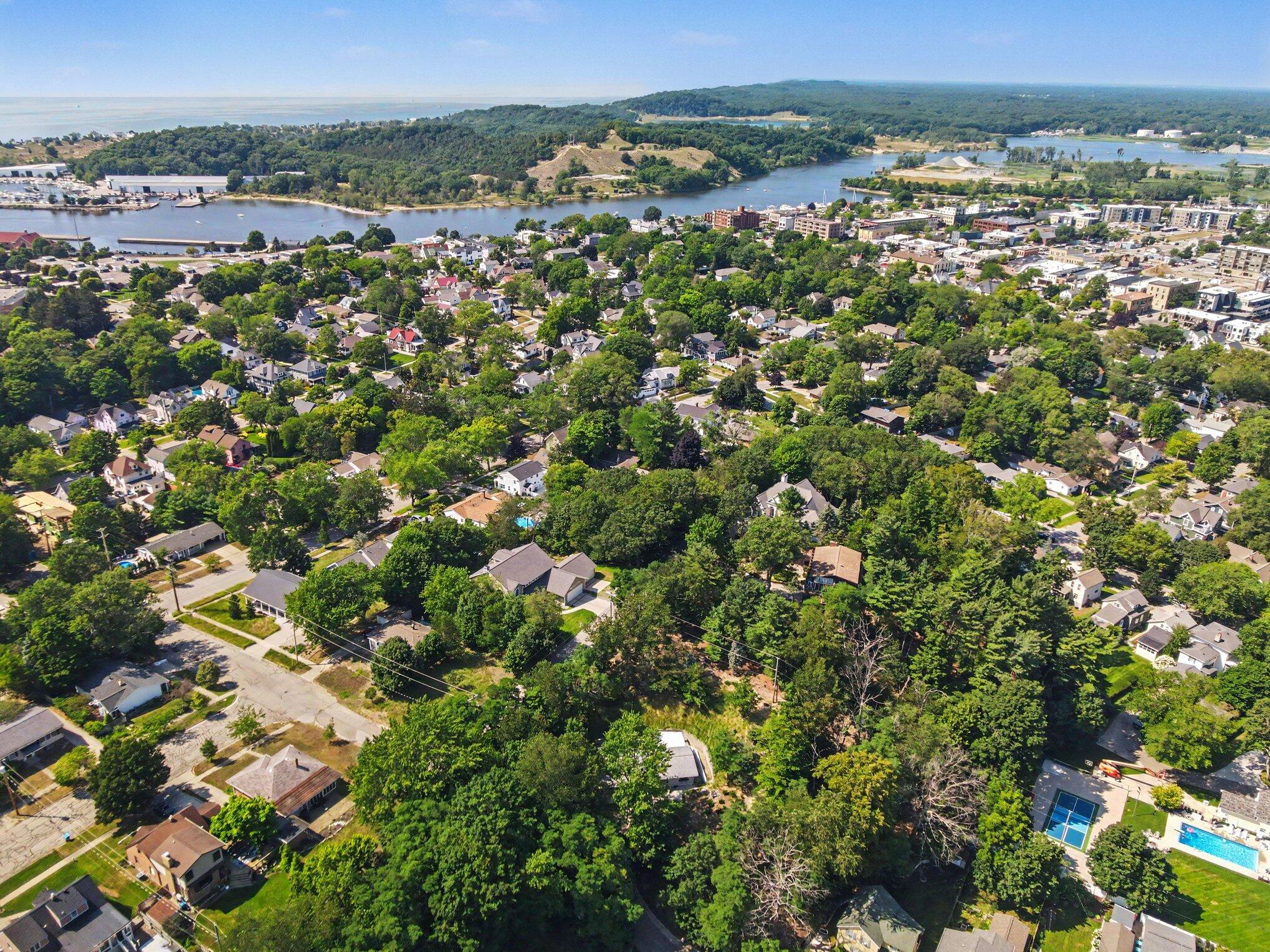 405 Slayton Avenue Grand Haven MI 49417