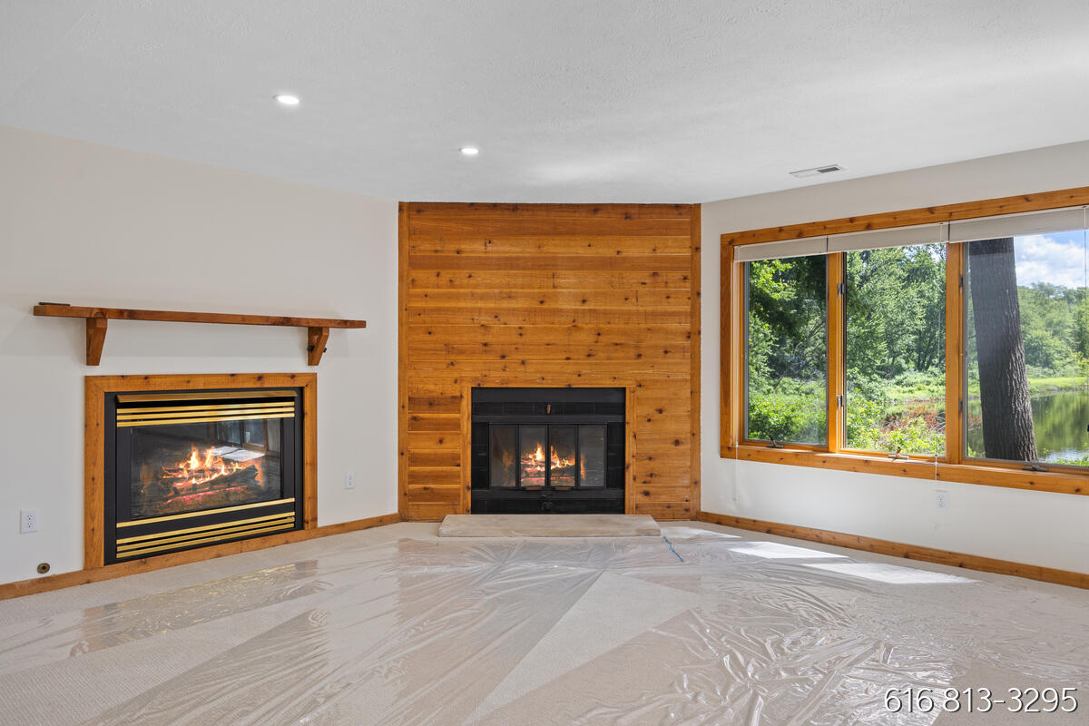 1860 Beard Drive SE Grand Rapids MI 49546