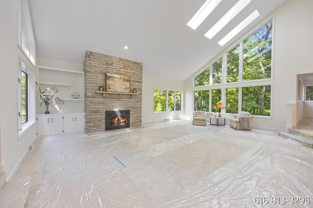 1860 Beard Drive SE Grand Rapids MI 49546