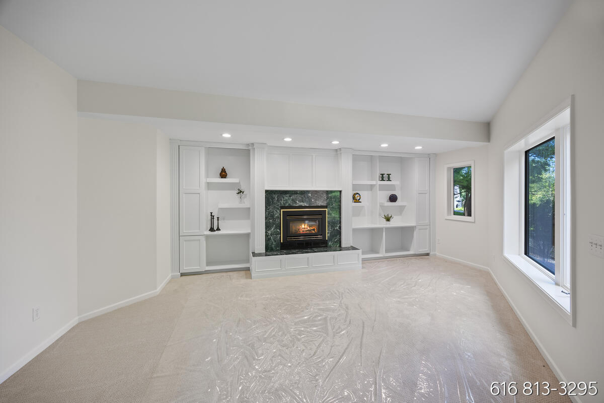1860 Beard Drive SE Grand Rapids MI 49546
