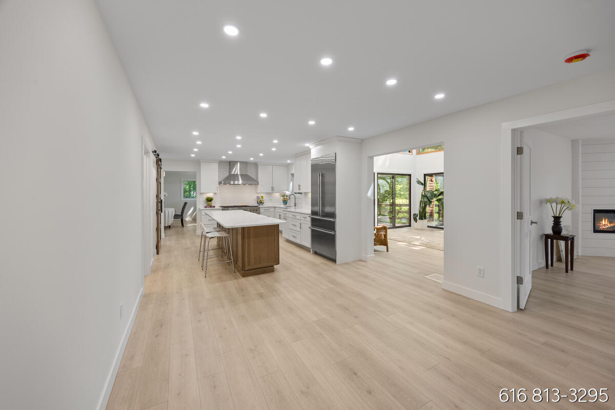 1860 Beard Drive SE Grand Rapids MI 49546