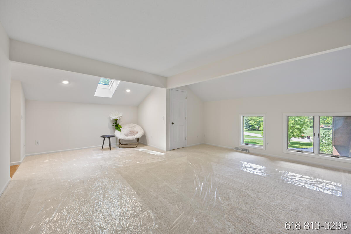 1860 Beard Drive SE Grand Rapids MI 49546