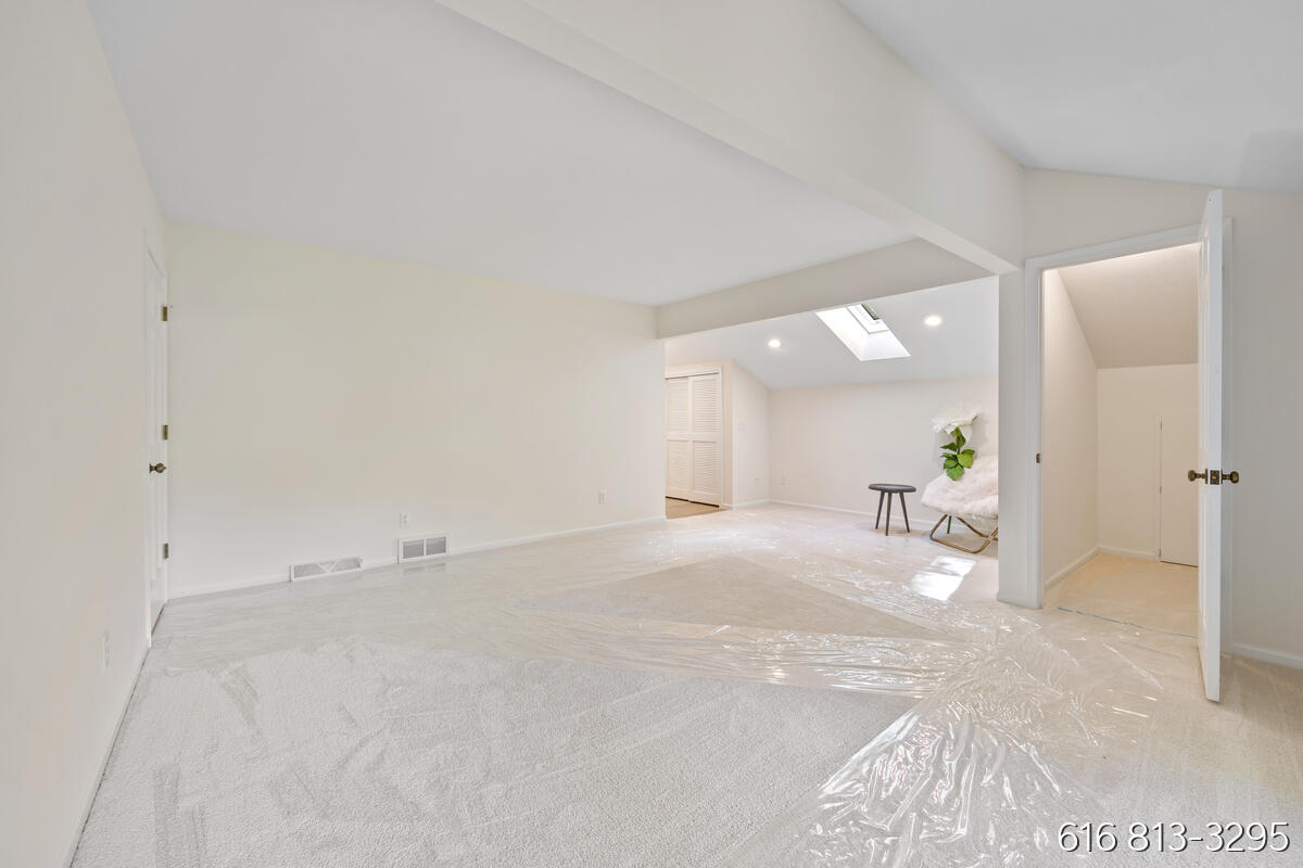 1860 Beard Drive SE Grand Rapids MI 49546