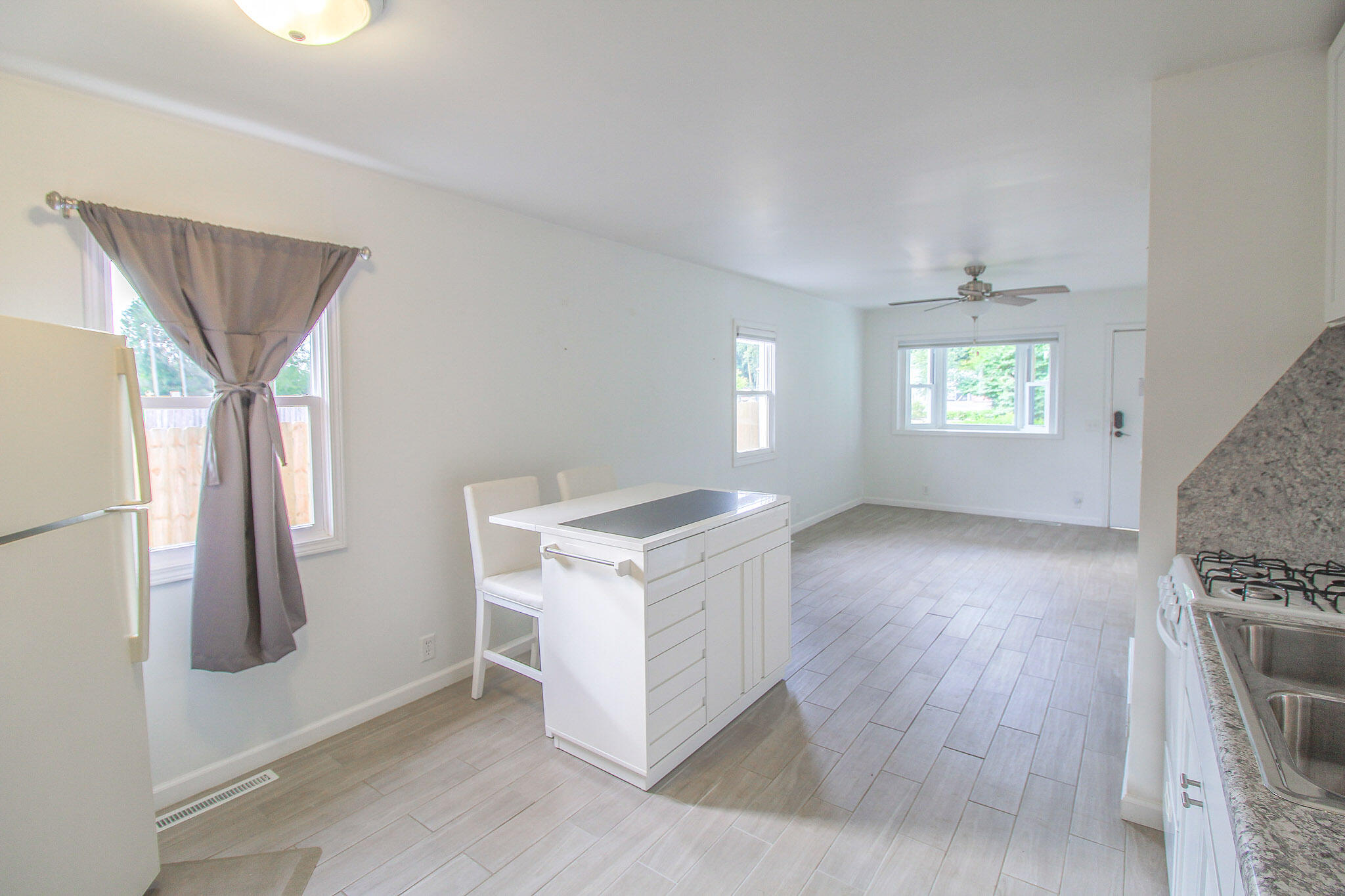 3308 Lake Street Kalamazoo MI 49048