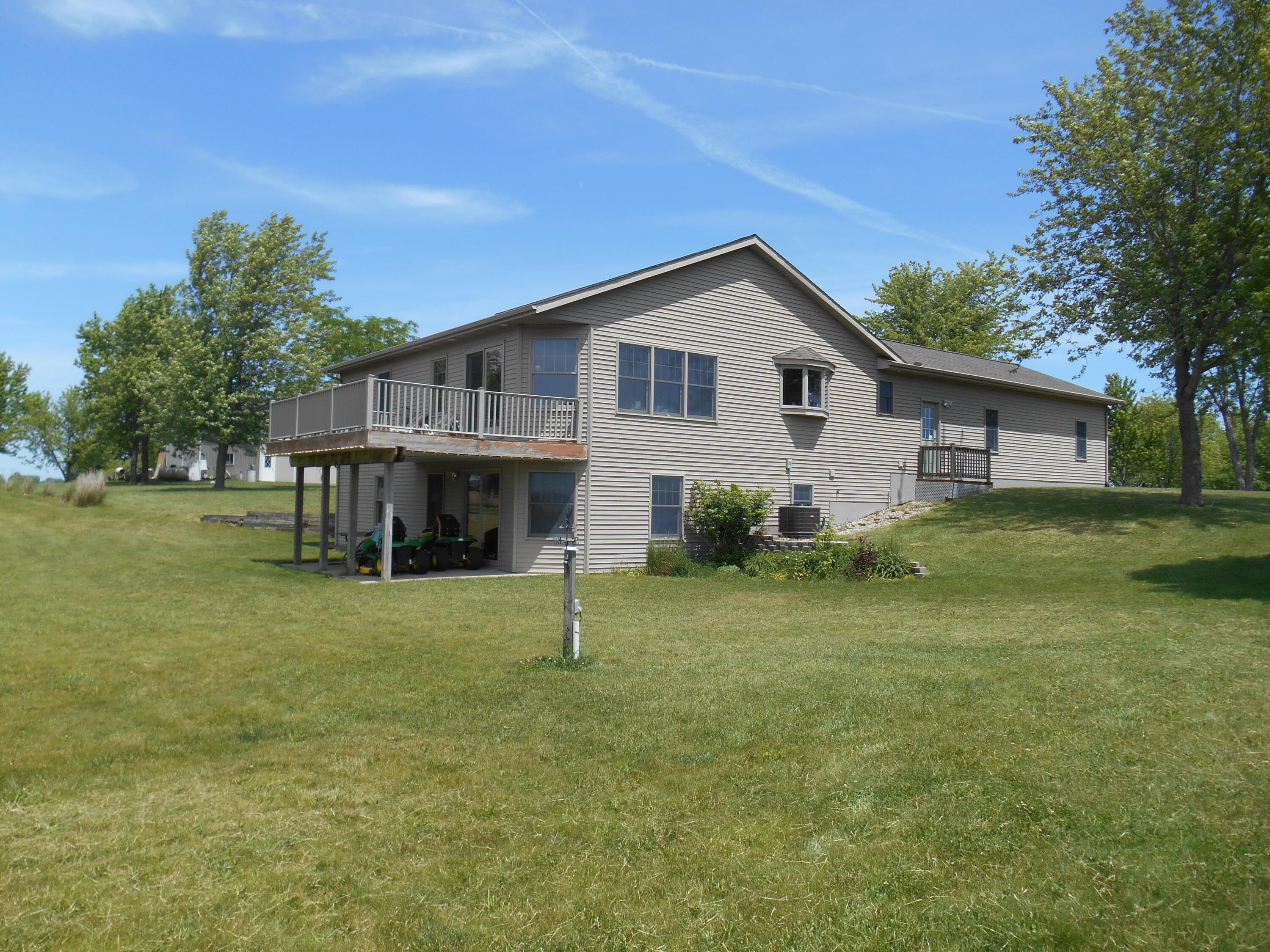 1287 56th Avenue Zeeland MI 49464