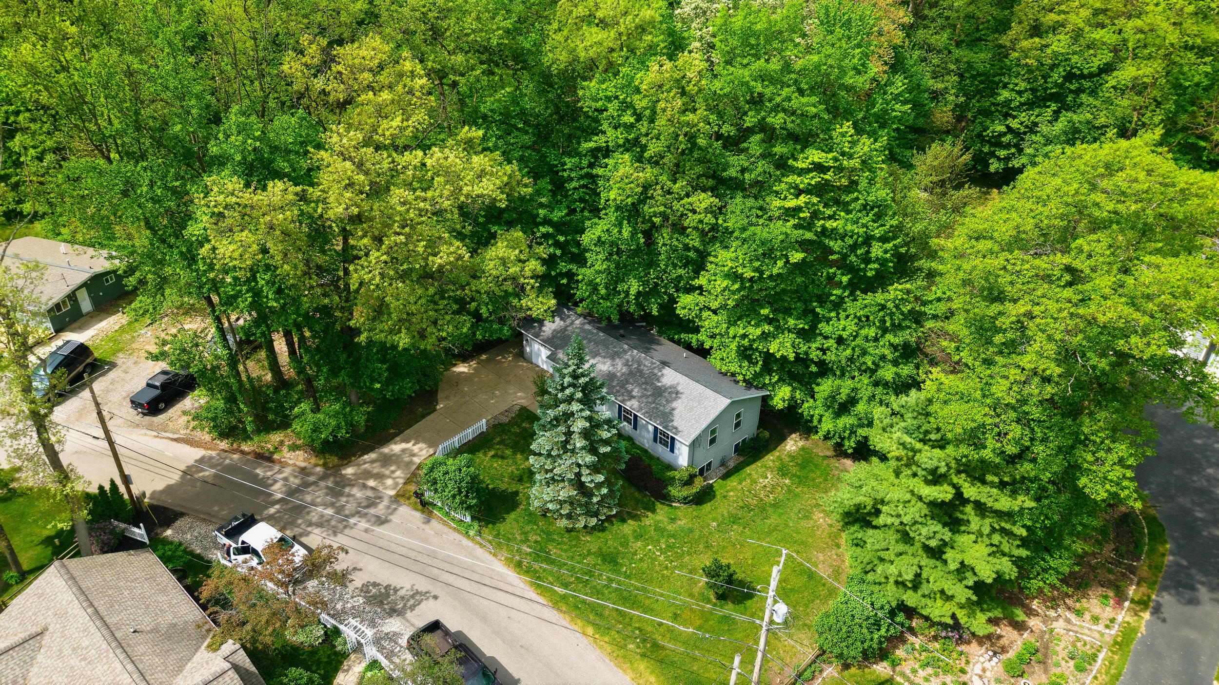 8759 Brower Lake Drive NE Rockford MI 49341