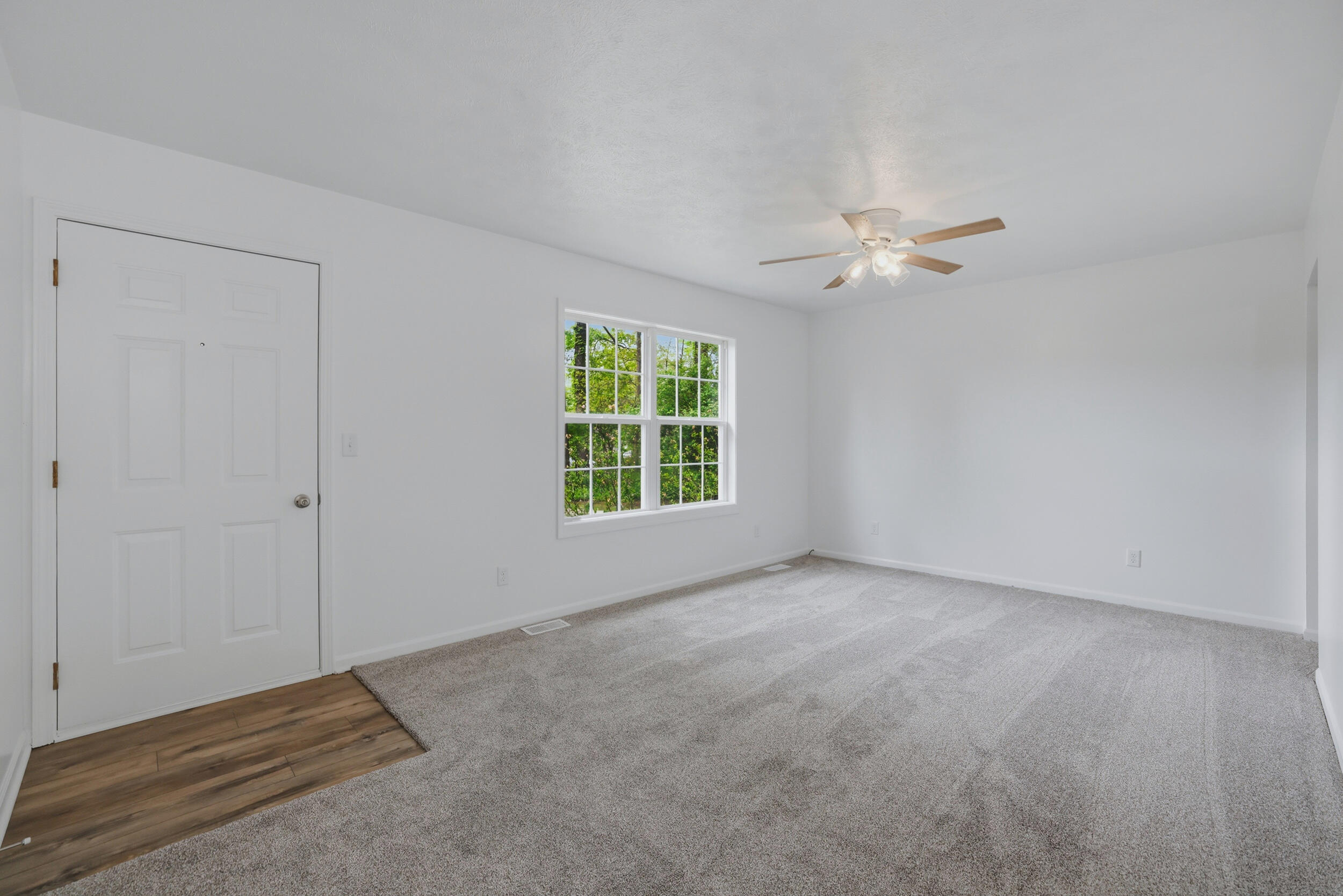 8759 Brower Lake Drive NE Rockford MI 49341