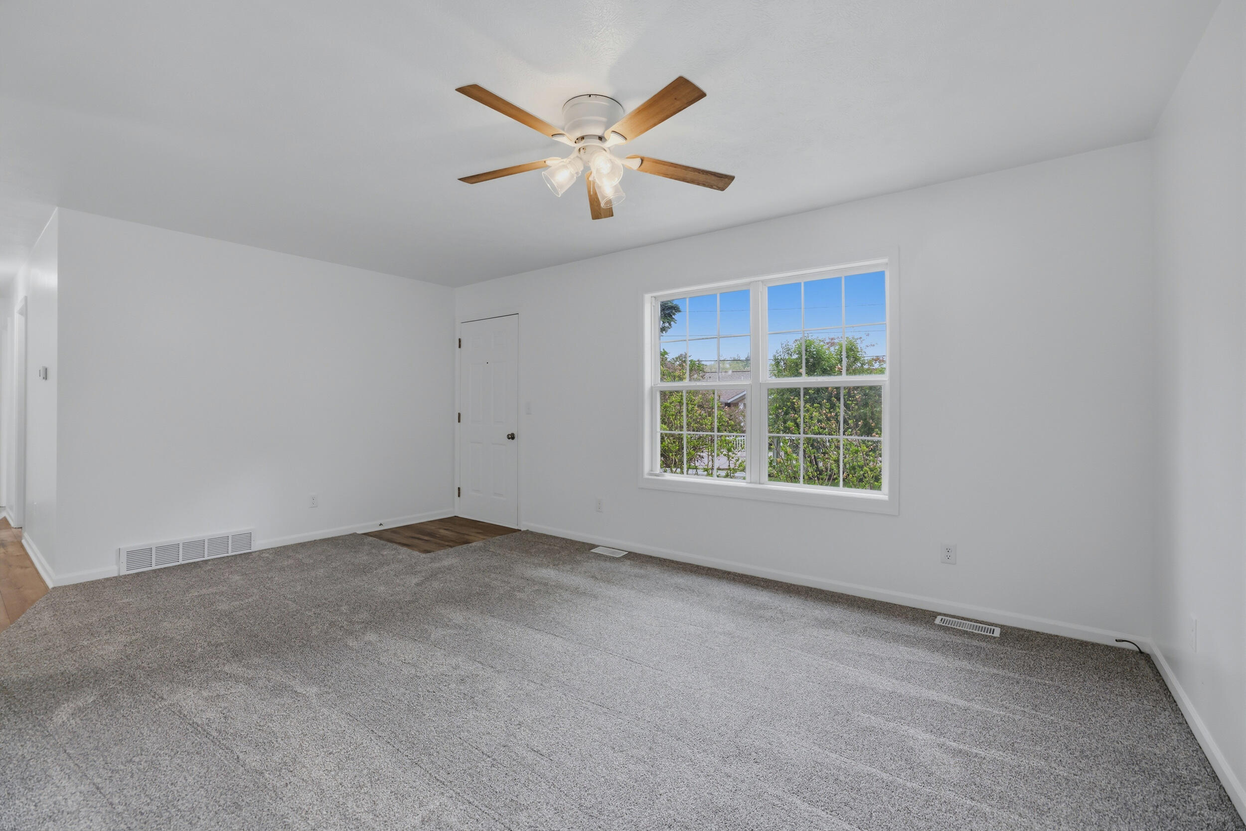 8759 Brower Lake Drive NE Rockford MI 49341