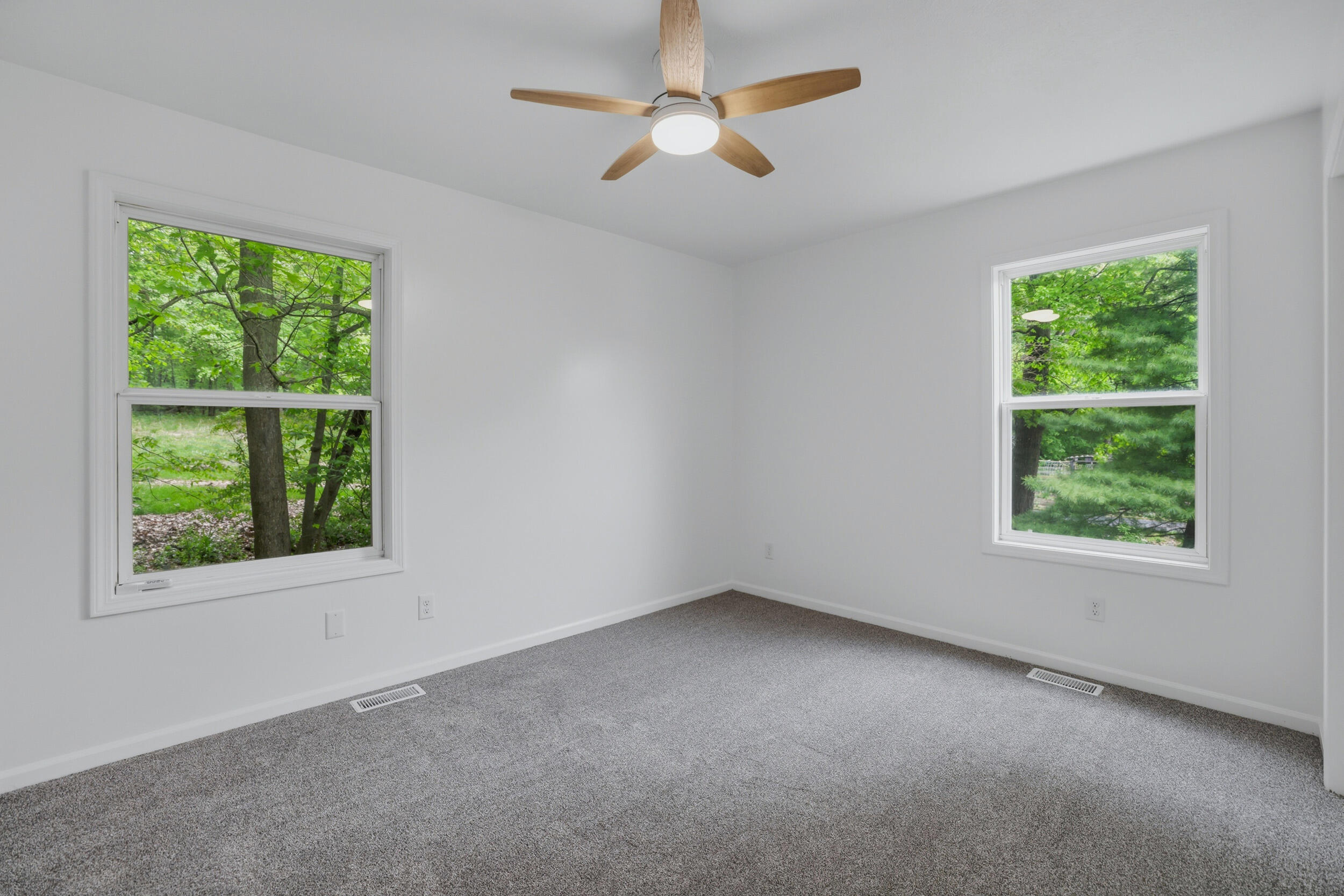 8759 Brower Lake Drive NE Rockford MI 49341
