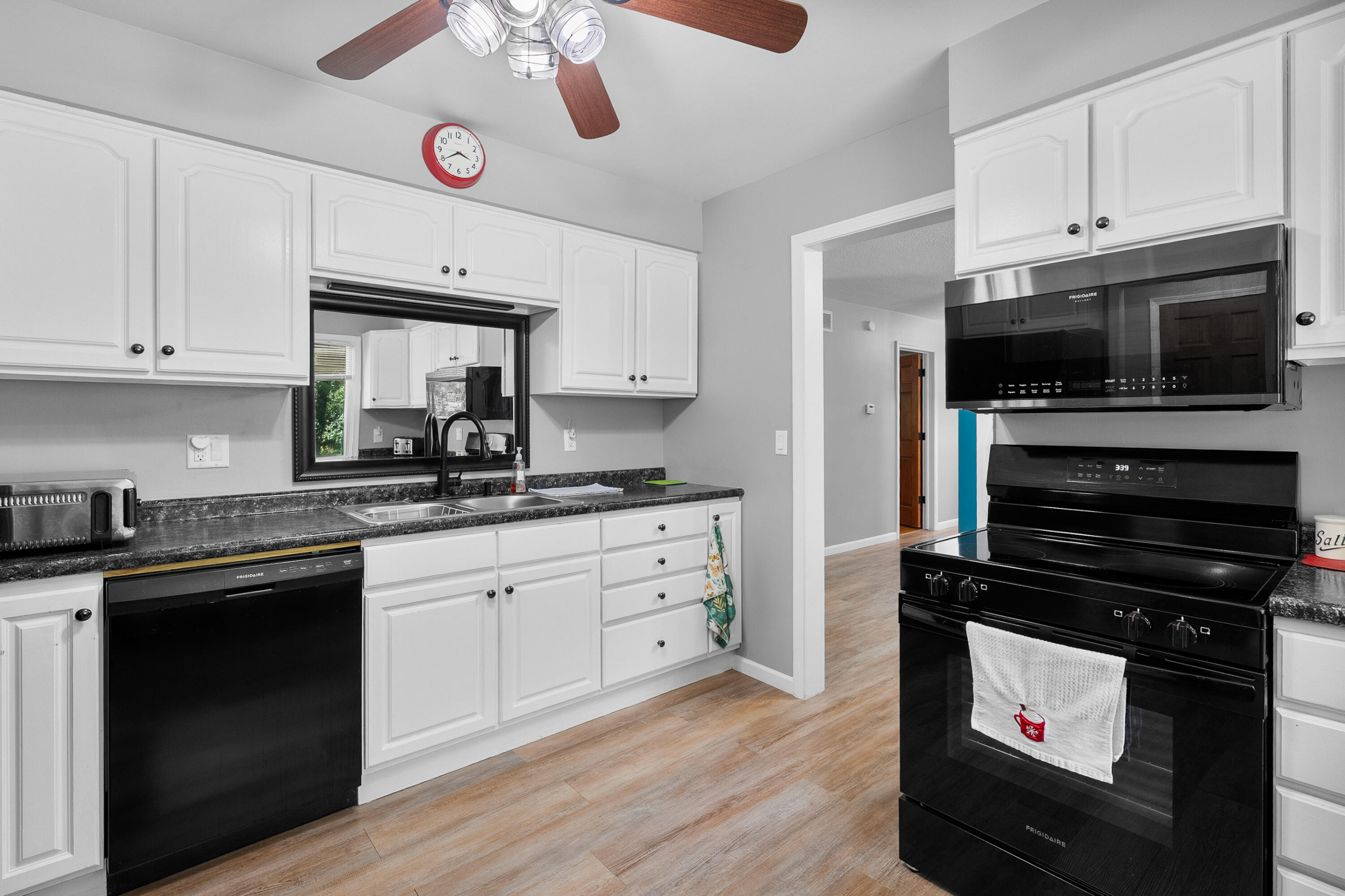 6231 E H Avenue Kalamazoo MI 49048