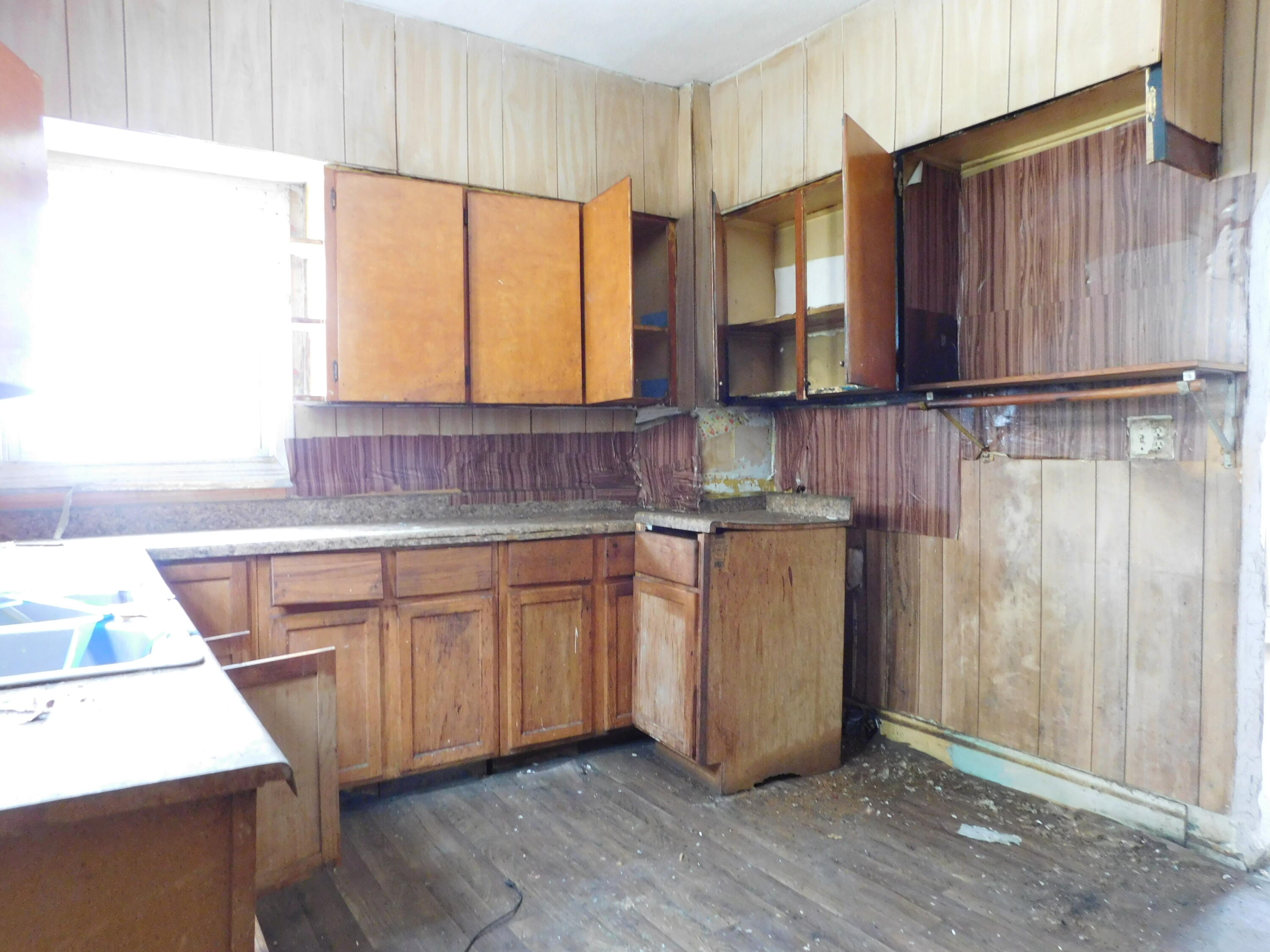 617 Dwight Avenue Kalamazoo MI 49048