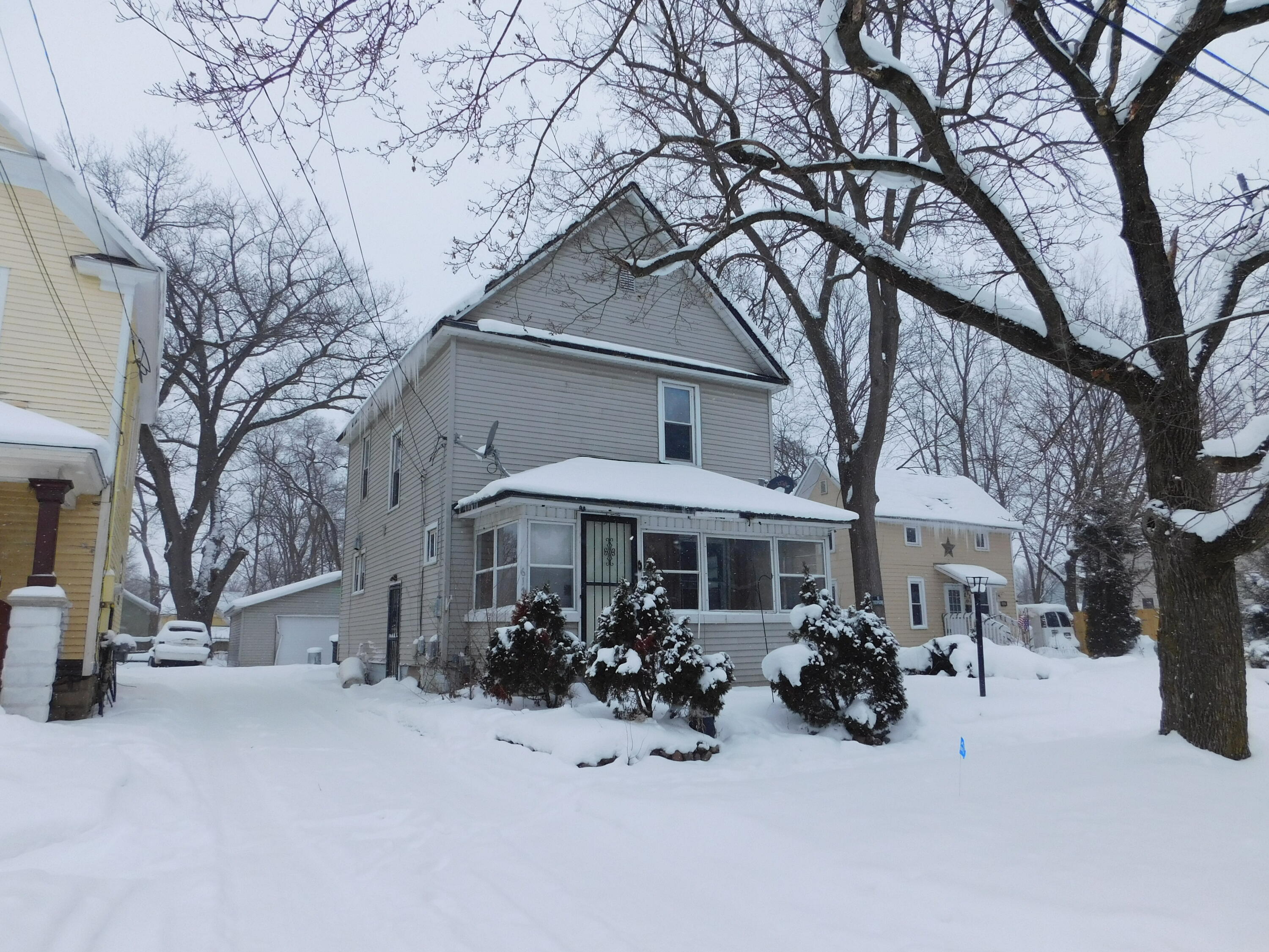 617 Dwight Avenue Kalamazoo MI 49048