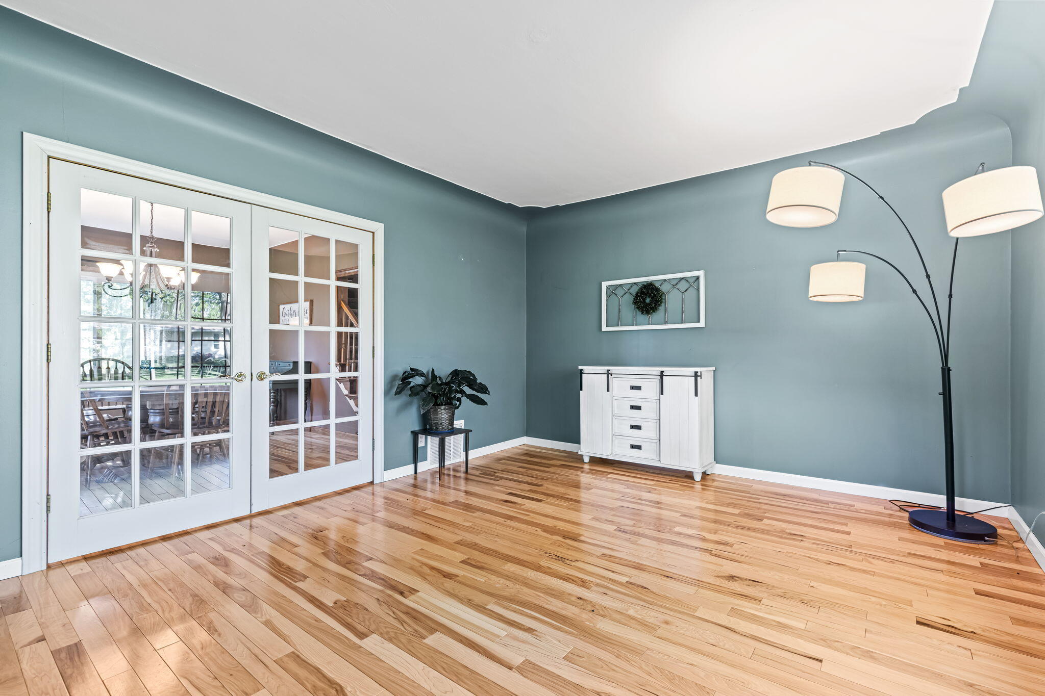 3120 Richmond Street NW Grand Rapids MI 49534