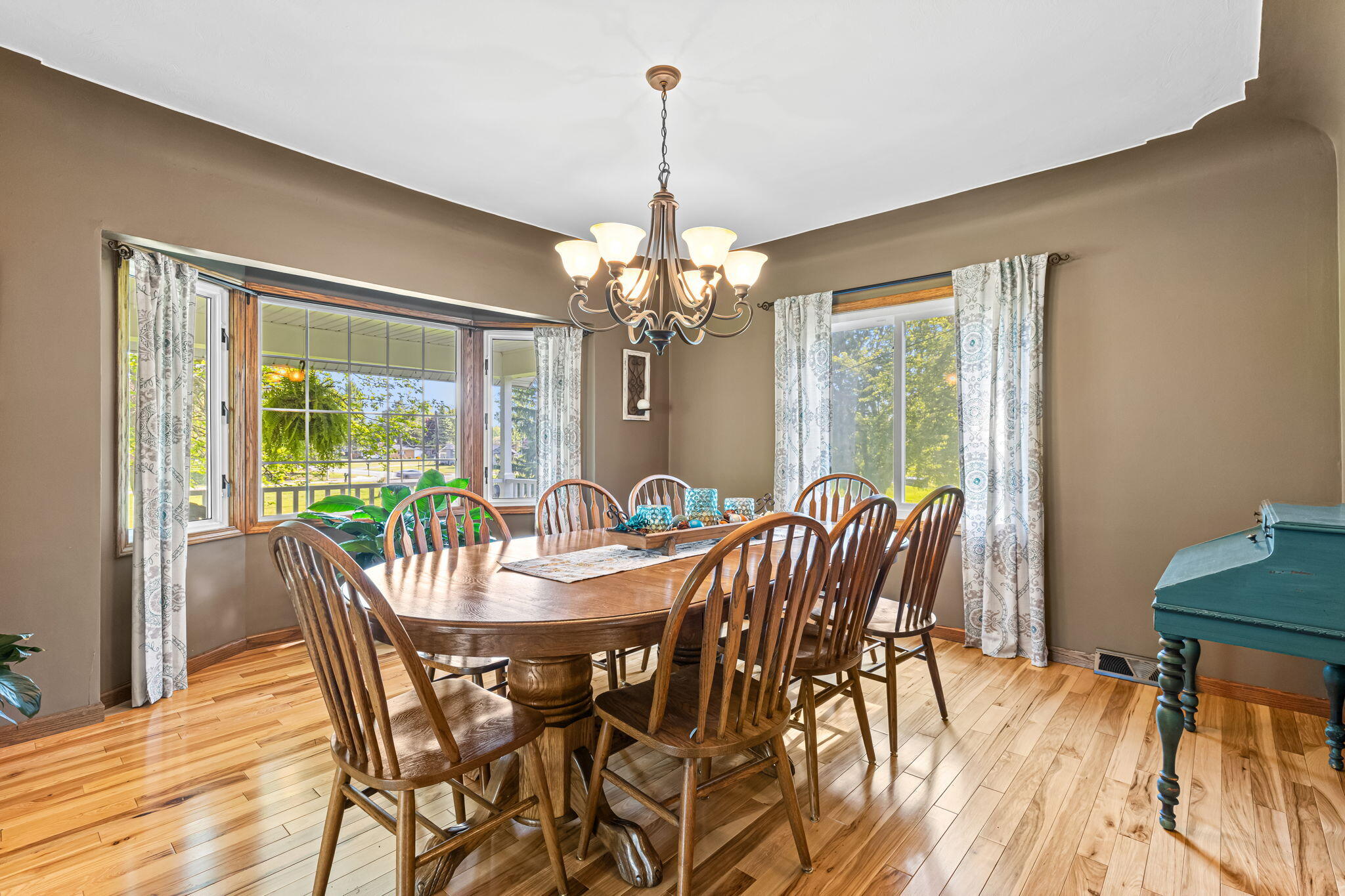 3120 Richmond Street NW Grand Rapids MI 49534