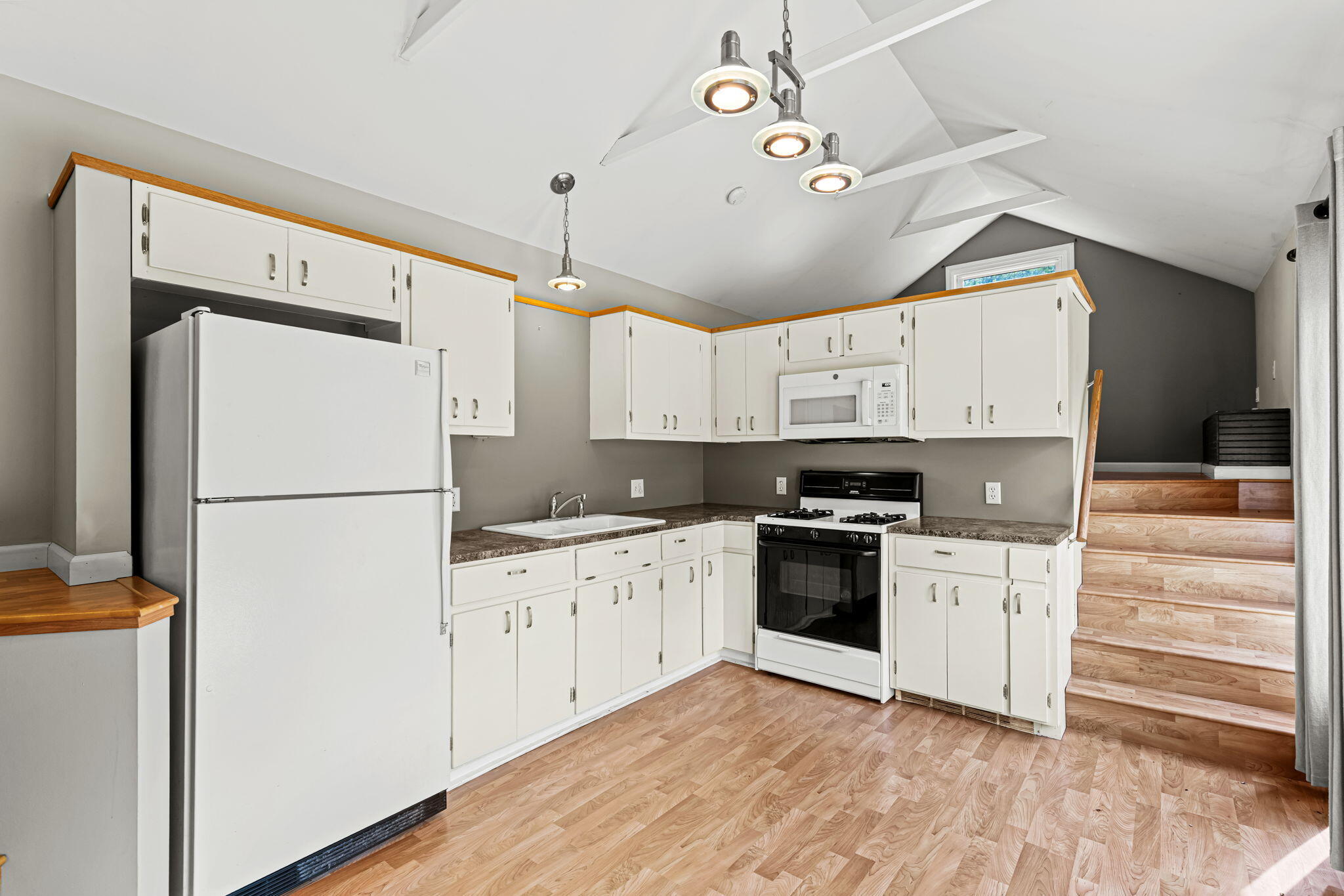 3120 Richmond Street NW Grand Rapids MI 49534