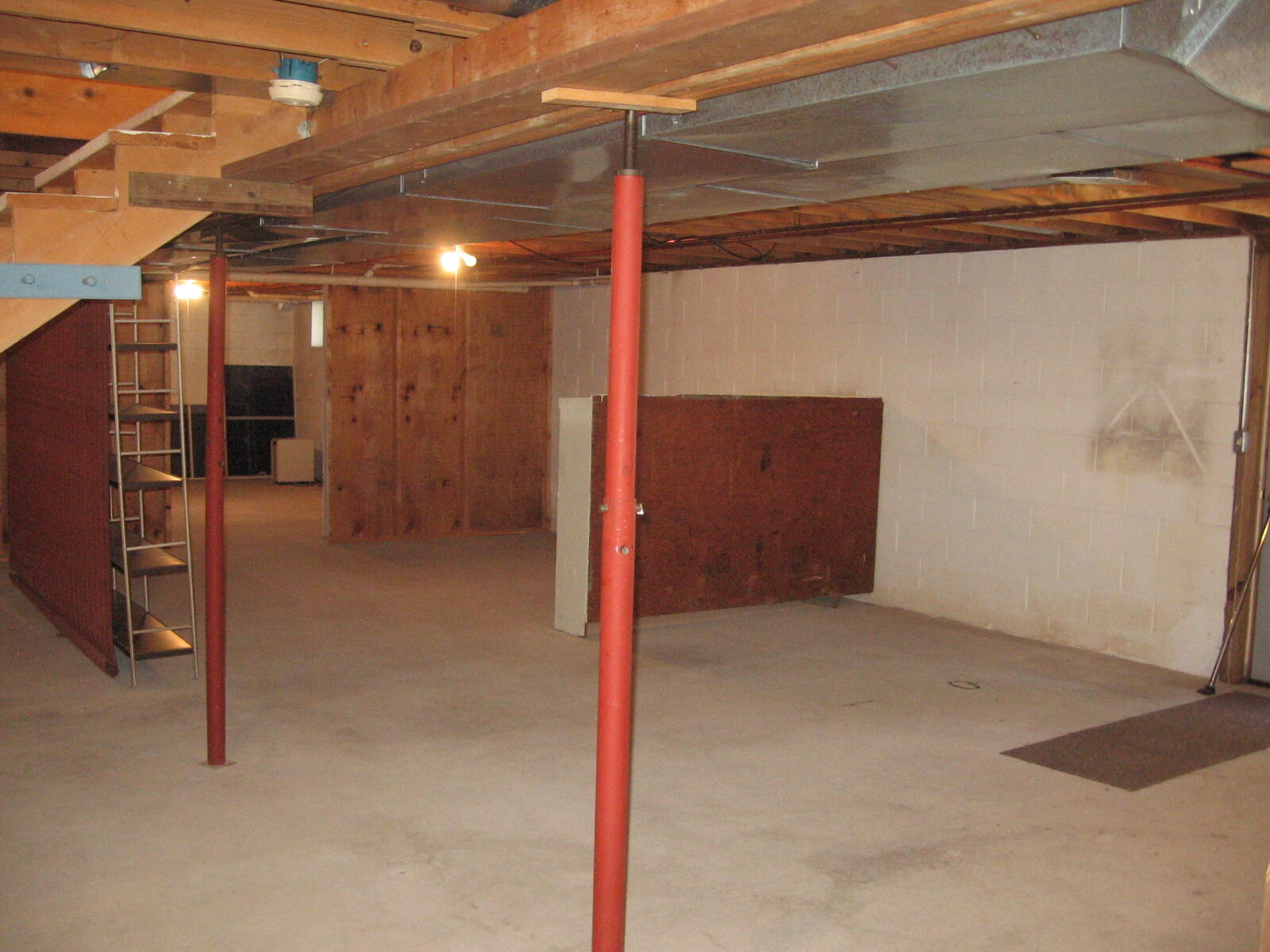 1529 N Betty Avenue Ludington MI 49431