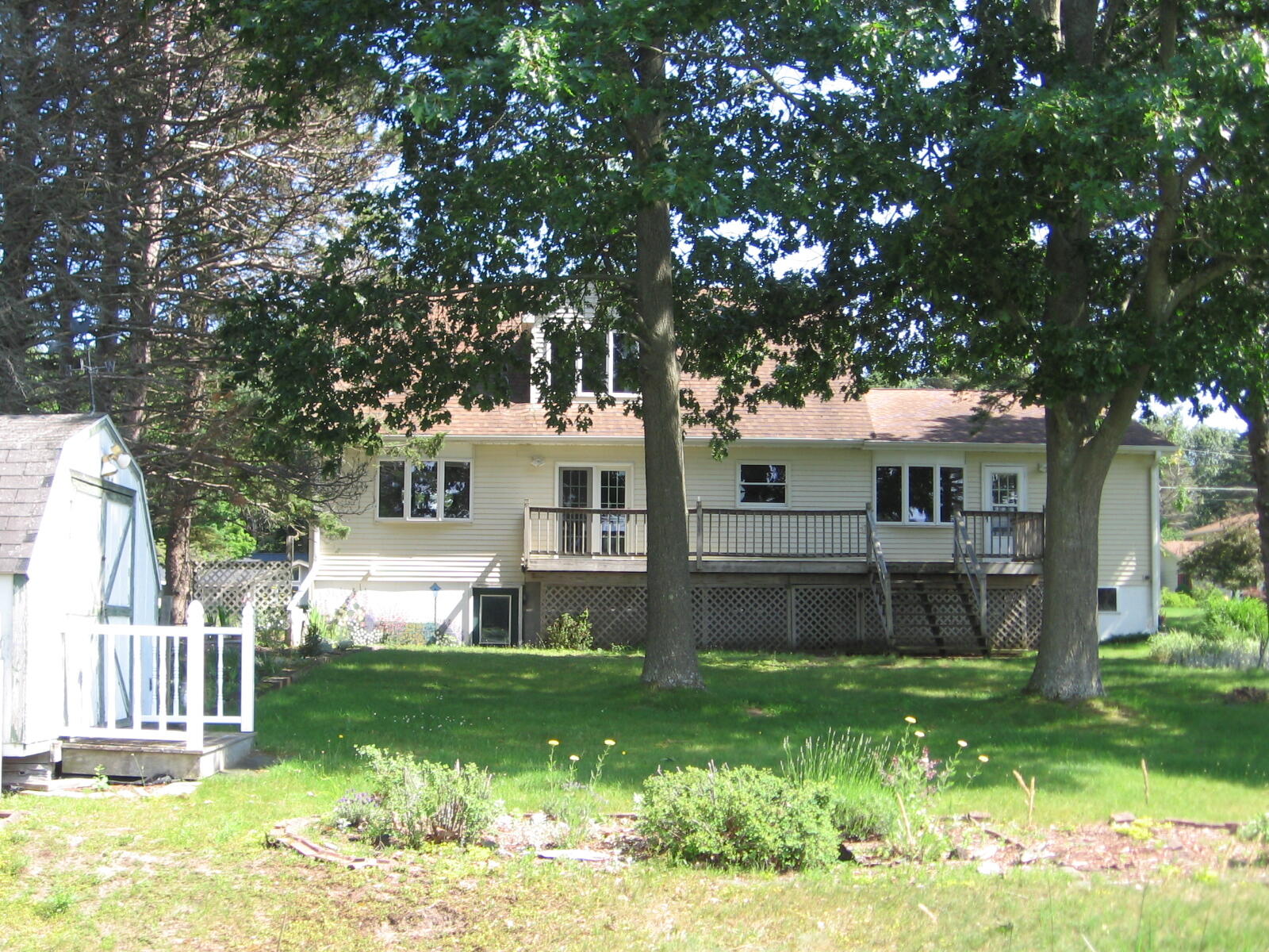 1529 N Betty Avenue Ludington MI 49431