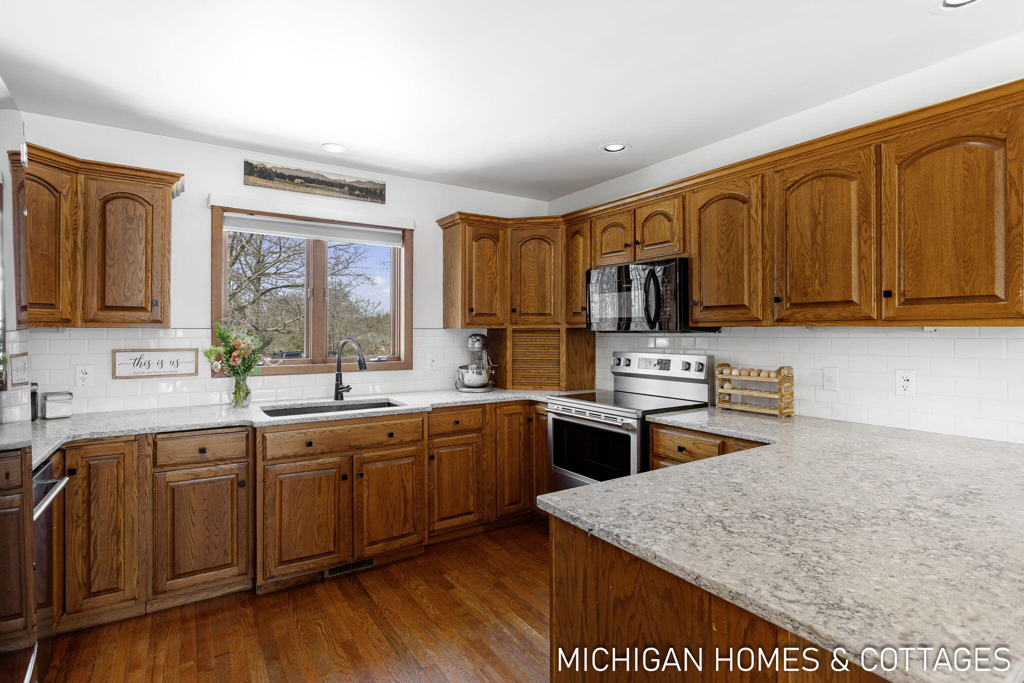 1661 68th Street Fennville MI 49408