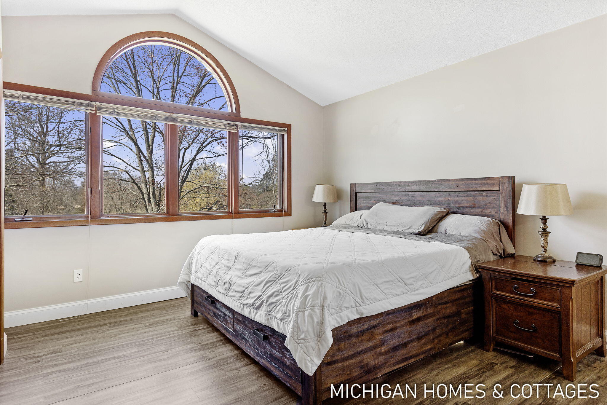1661 68th Street Fennville MI 49408