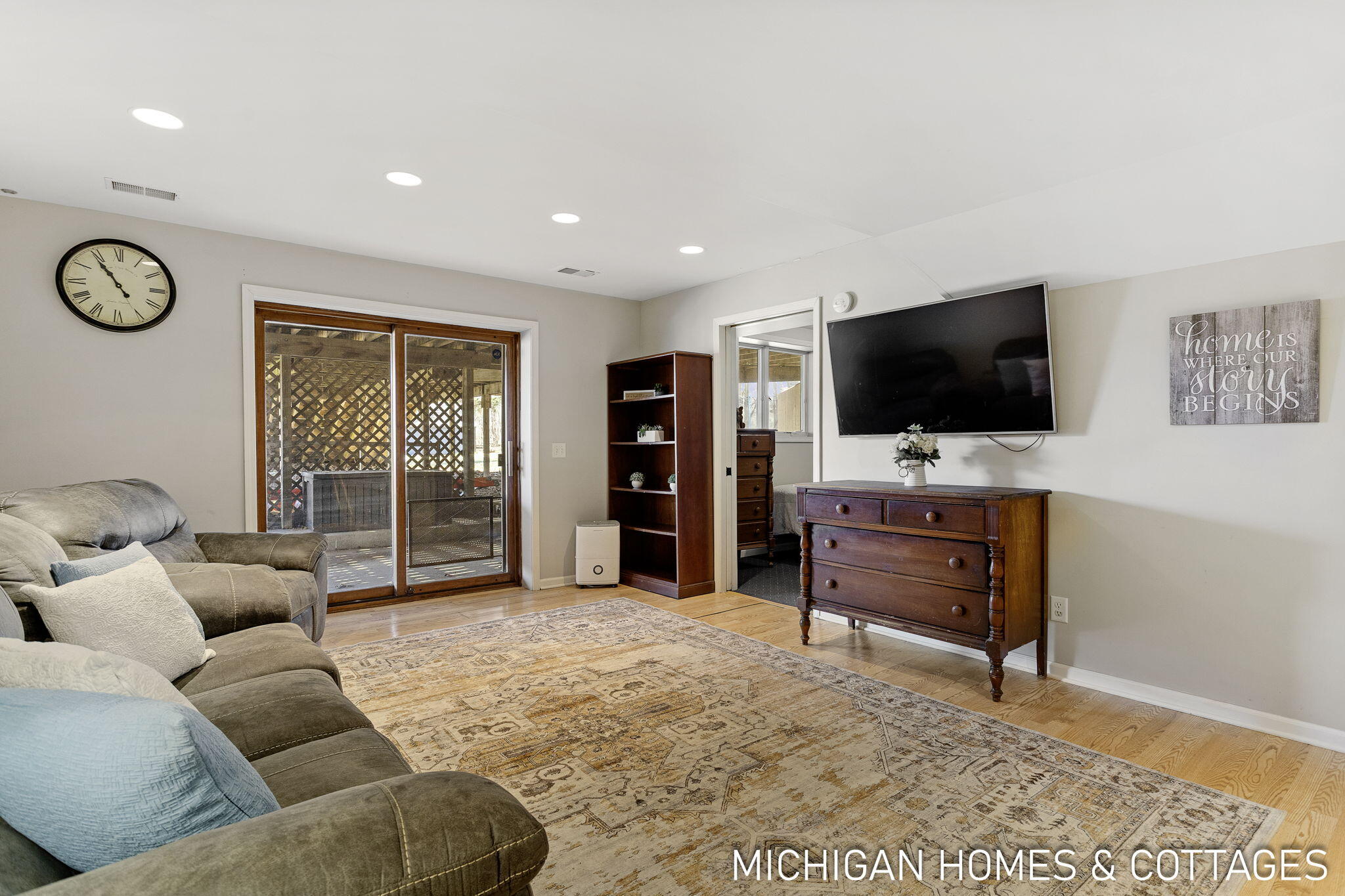 1661 68th Street Fennville MI 49408