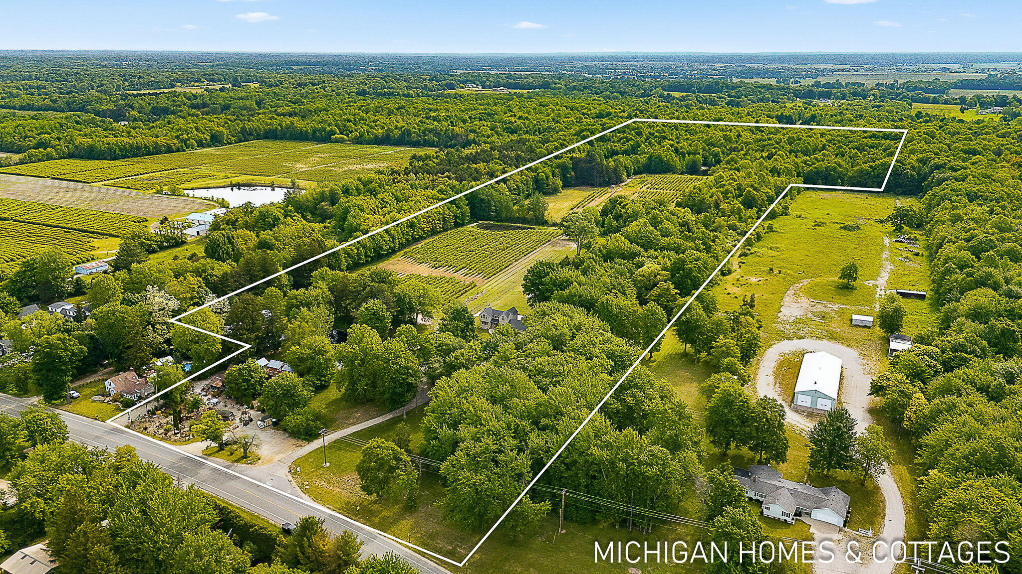 1661 68th Street Fennville MI 49408